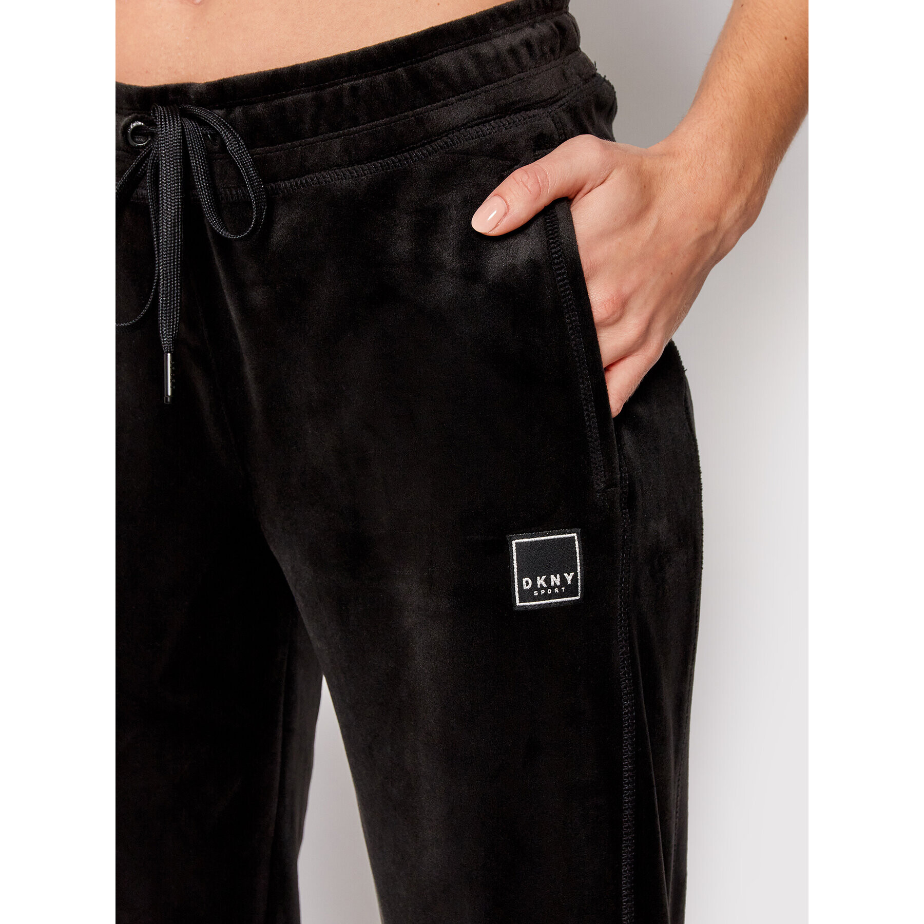 DKNY Sport Долнище анцуг DP1P2745 Черен Regular Fit - Pepit.bg