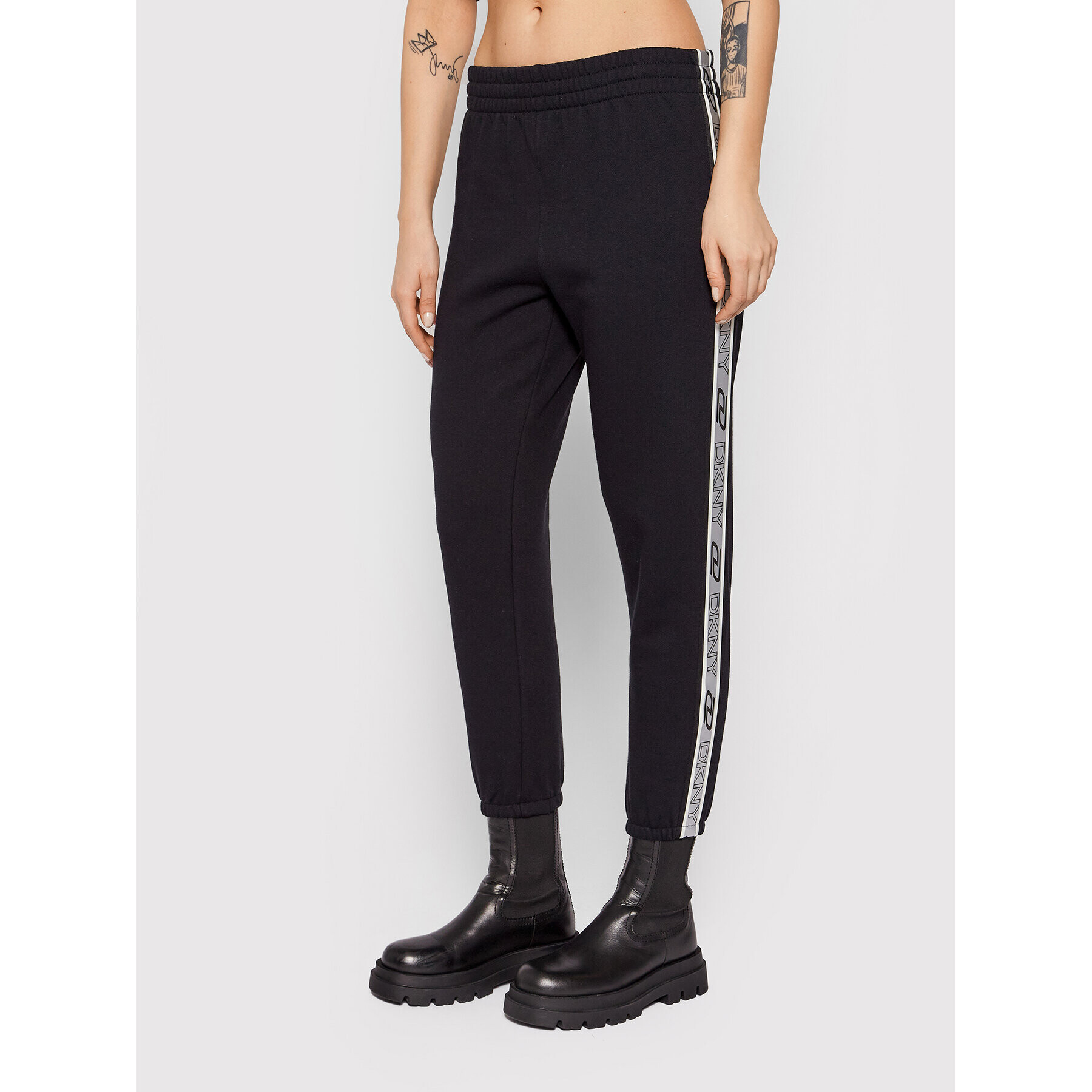 DKNY Sport Долнище анцуг DP1P2802 Черен Regular Fit - Pepit.bg
