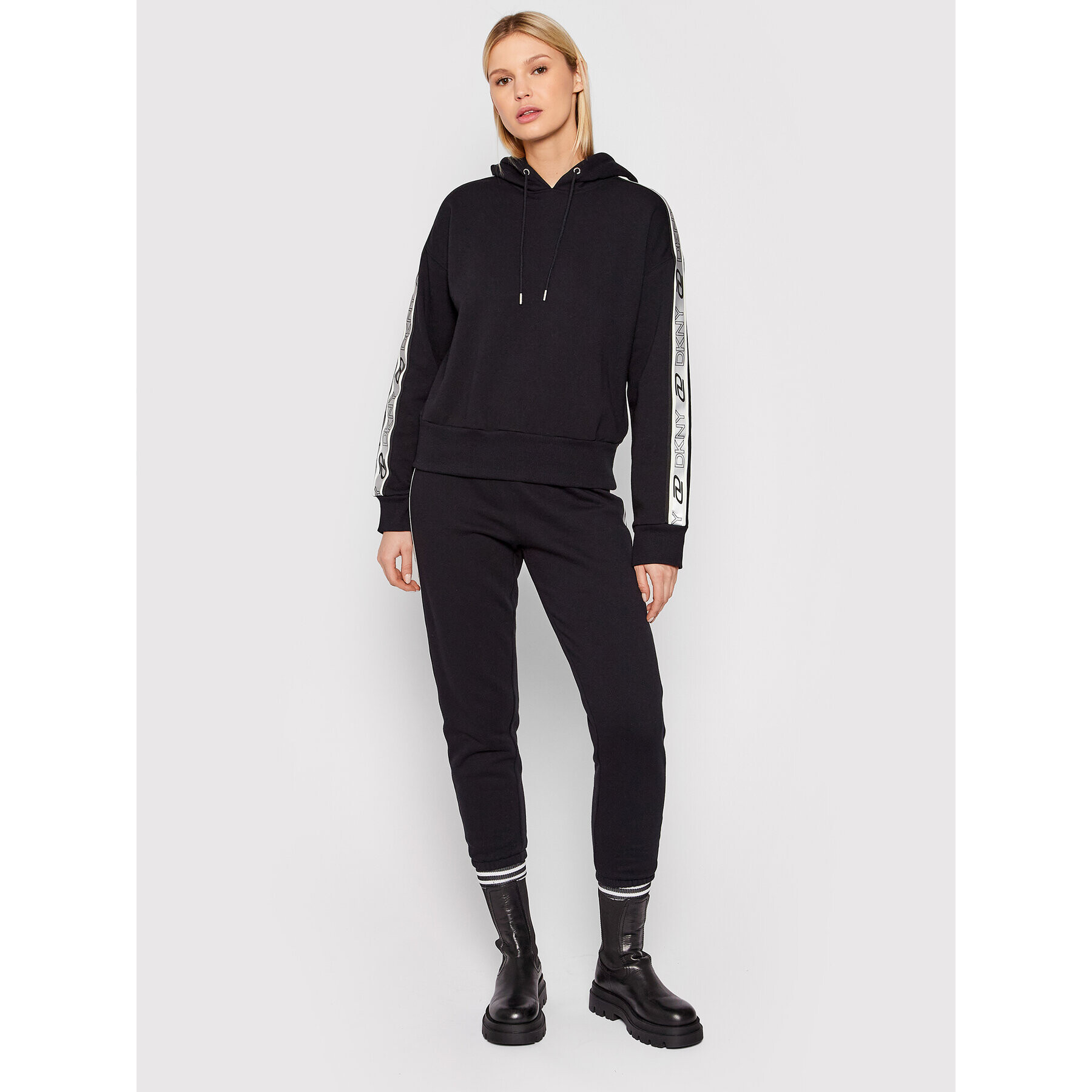 DKNY Sport Долнище анцуг DP1P2802 Черен Regular Fit - Pepit.bg
