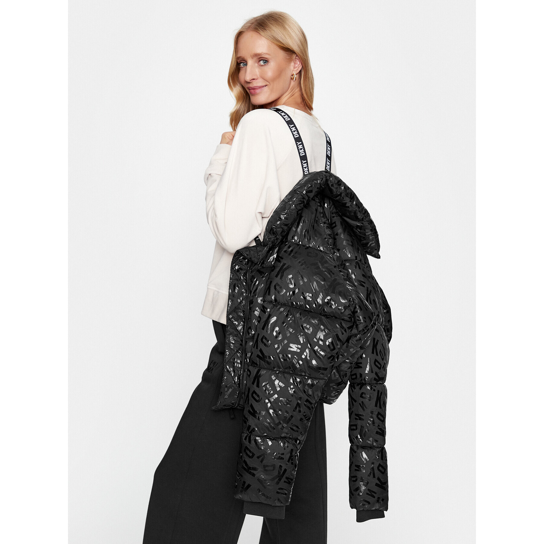 DKNY Sport Преходно яке DP3J9194 Черен Regular Fit - Pepit.bg
