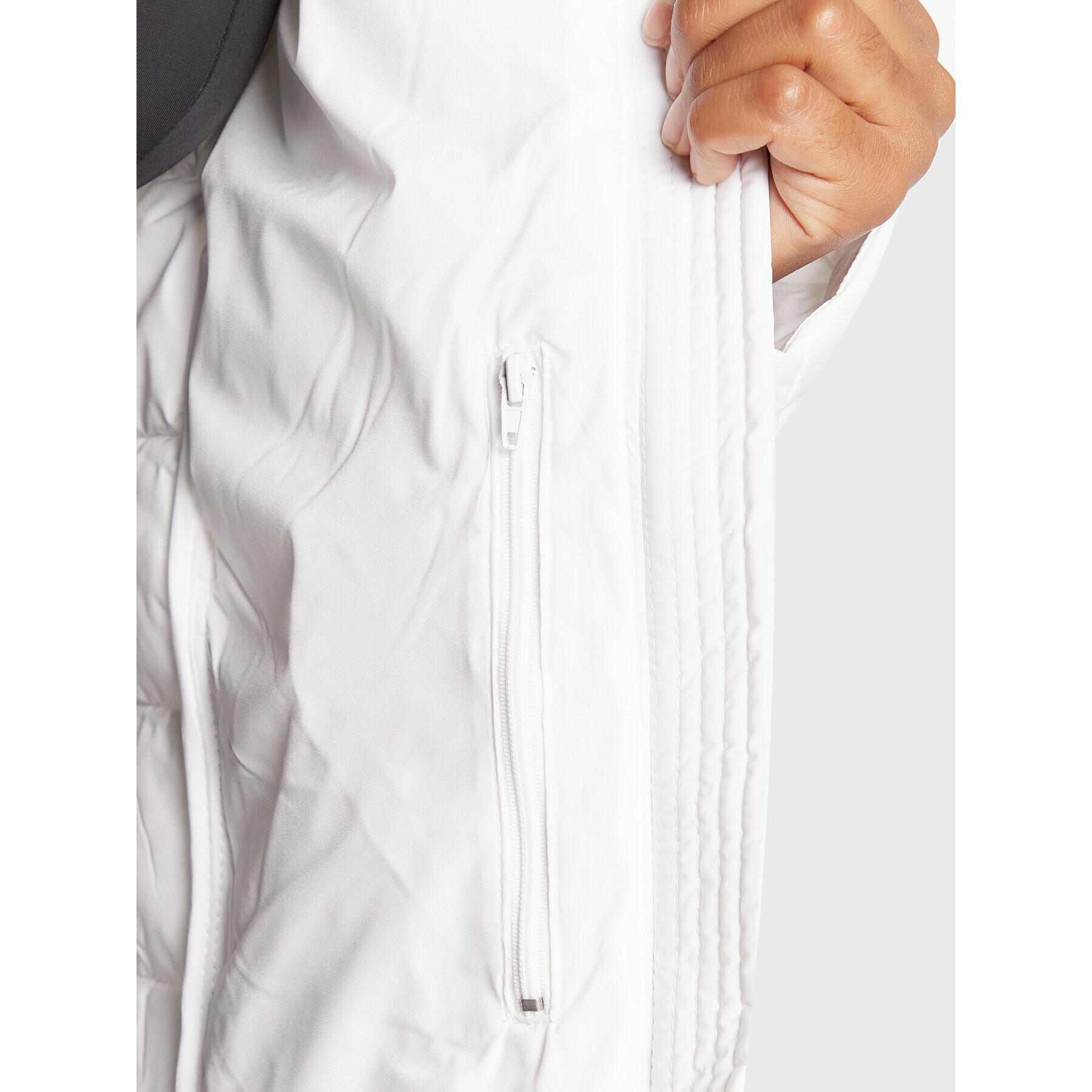 DKNY Sport Пухено яке DL2MPG50 Бял Regular Fit - Pepit.bg