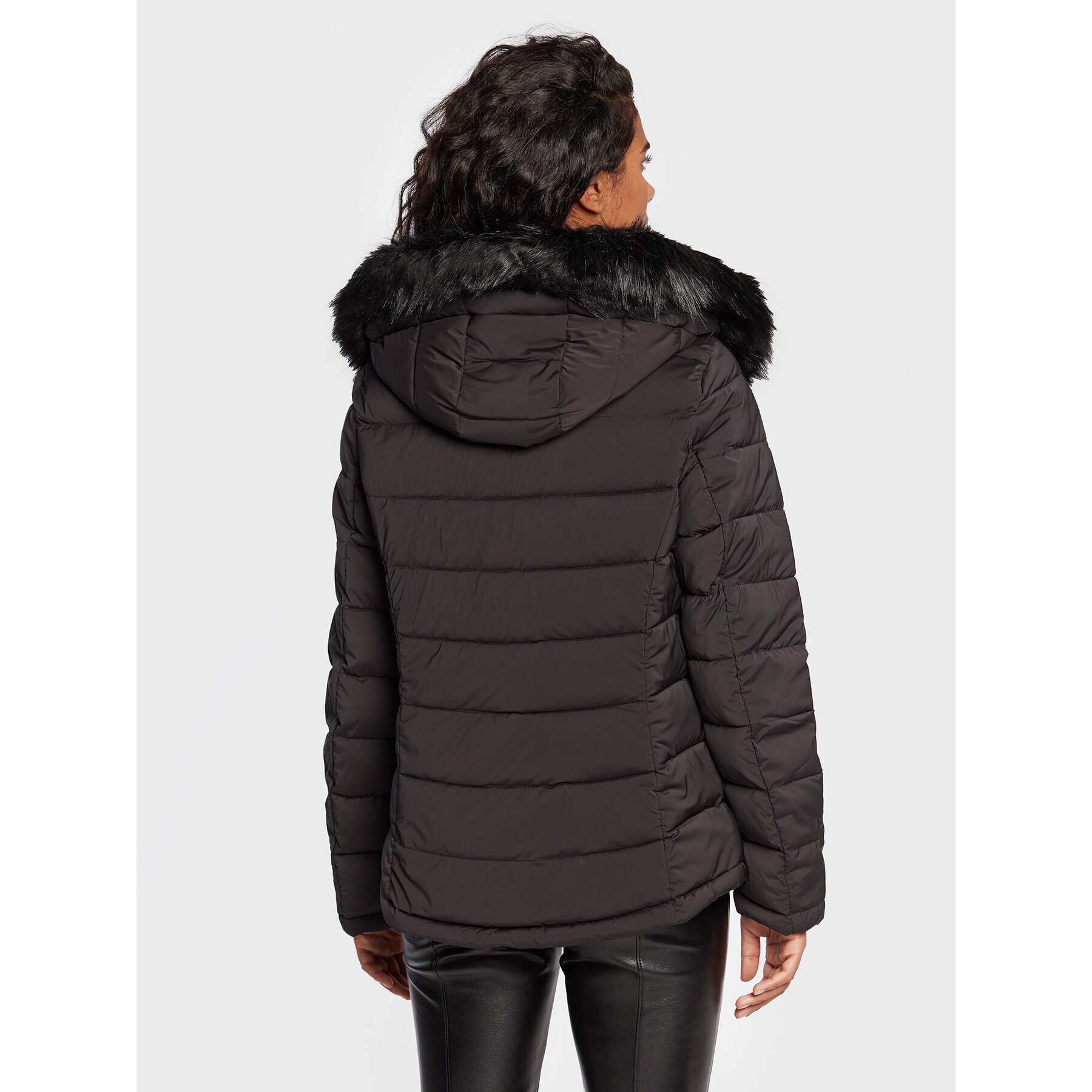 DKNY Sport Пухено яке DL2MPG50 Черен Regular Fit - Pepit.bg