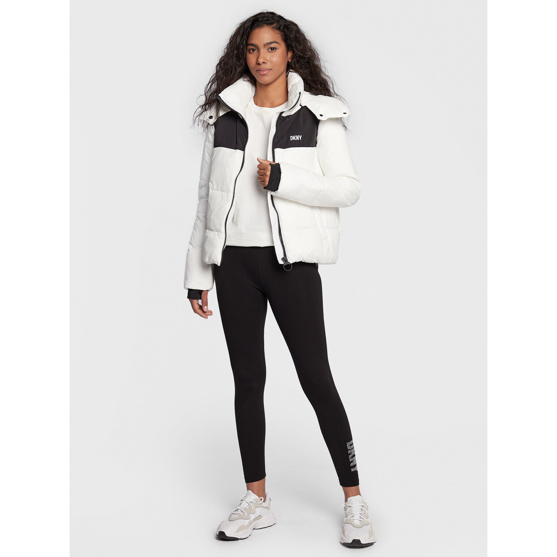 DKNY Sport Пухено яке DP2J9216 Бял Regular Fit - Pepit.bg