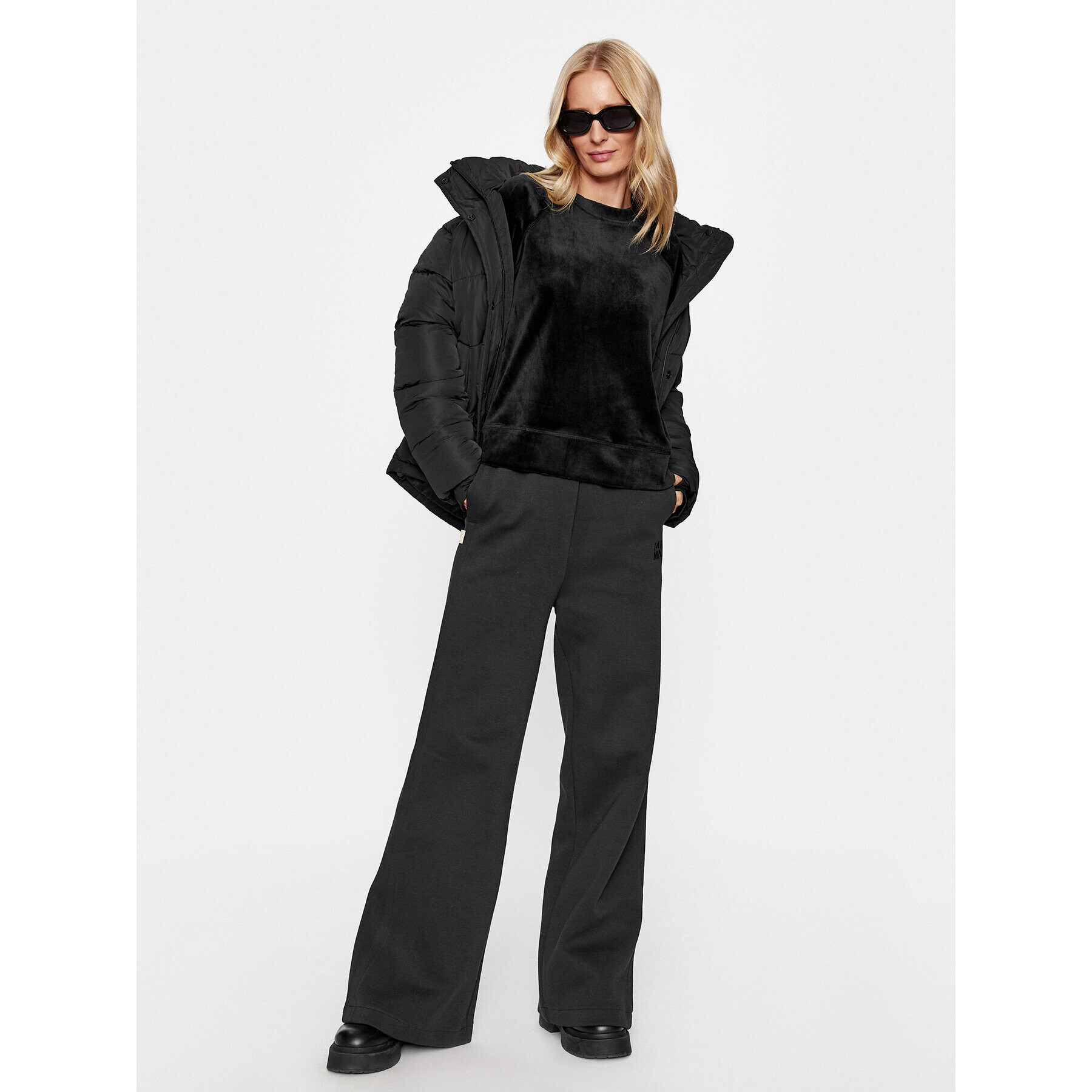 DKNY Sport Суитшърт DP2T8279 Черен Regular Fit - Pepit.bg