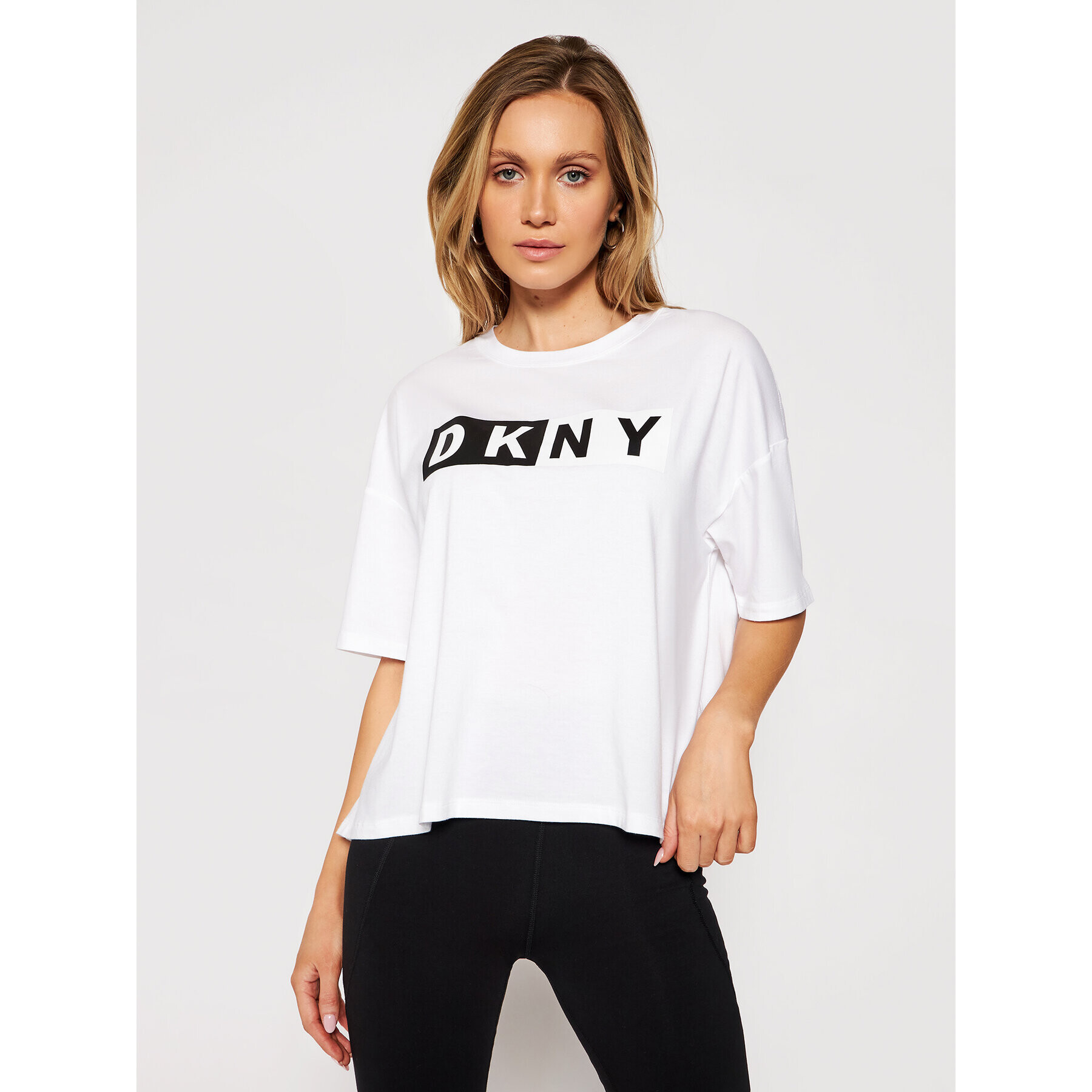 DKNY Sport Тишърт DP0T7732 Бял Oversize - Pepit.bg