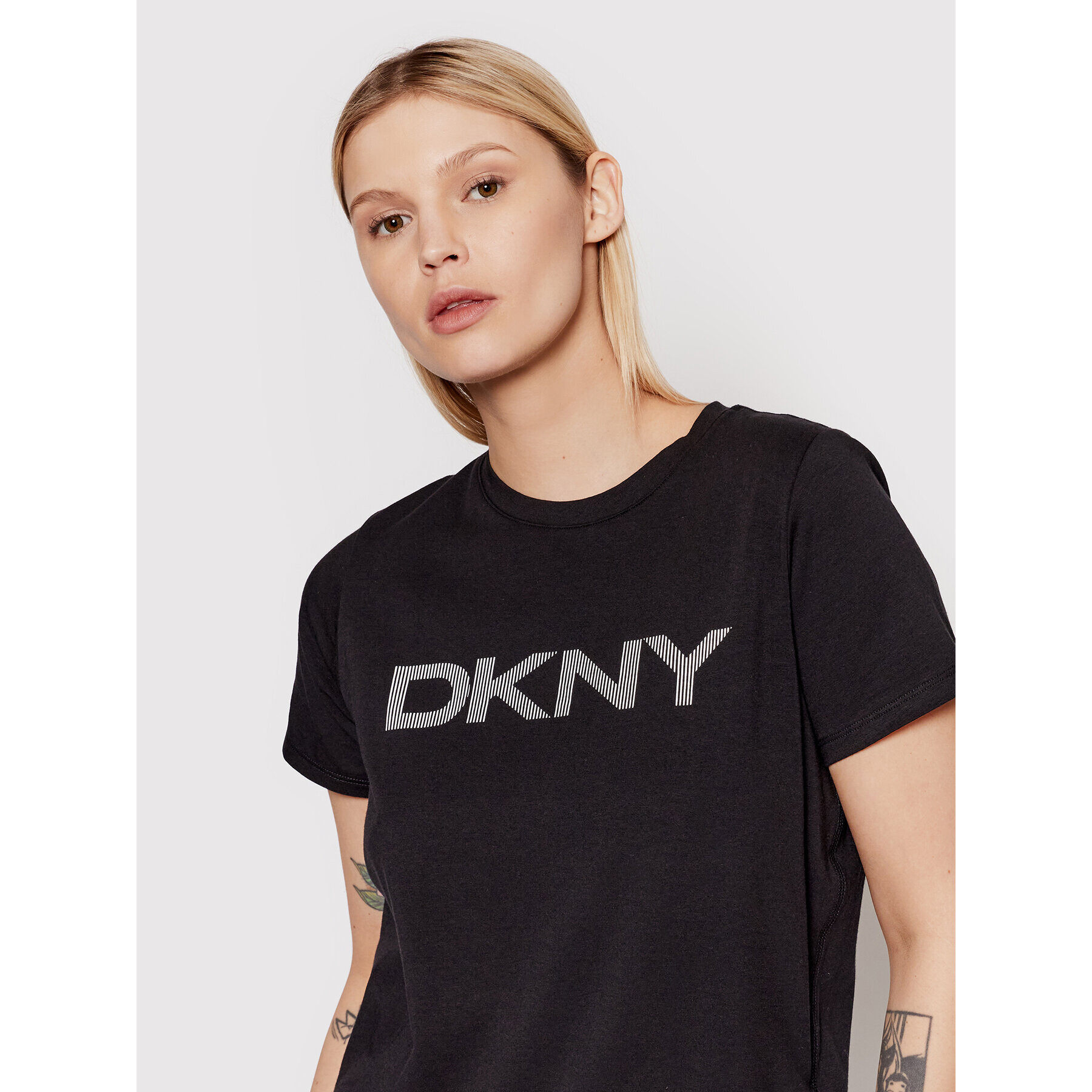 DKNY Sport Тишърт DP1T6749 Черен Regular Fit - Pepit.bg