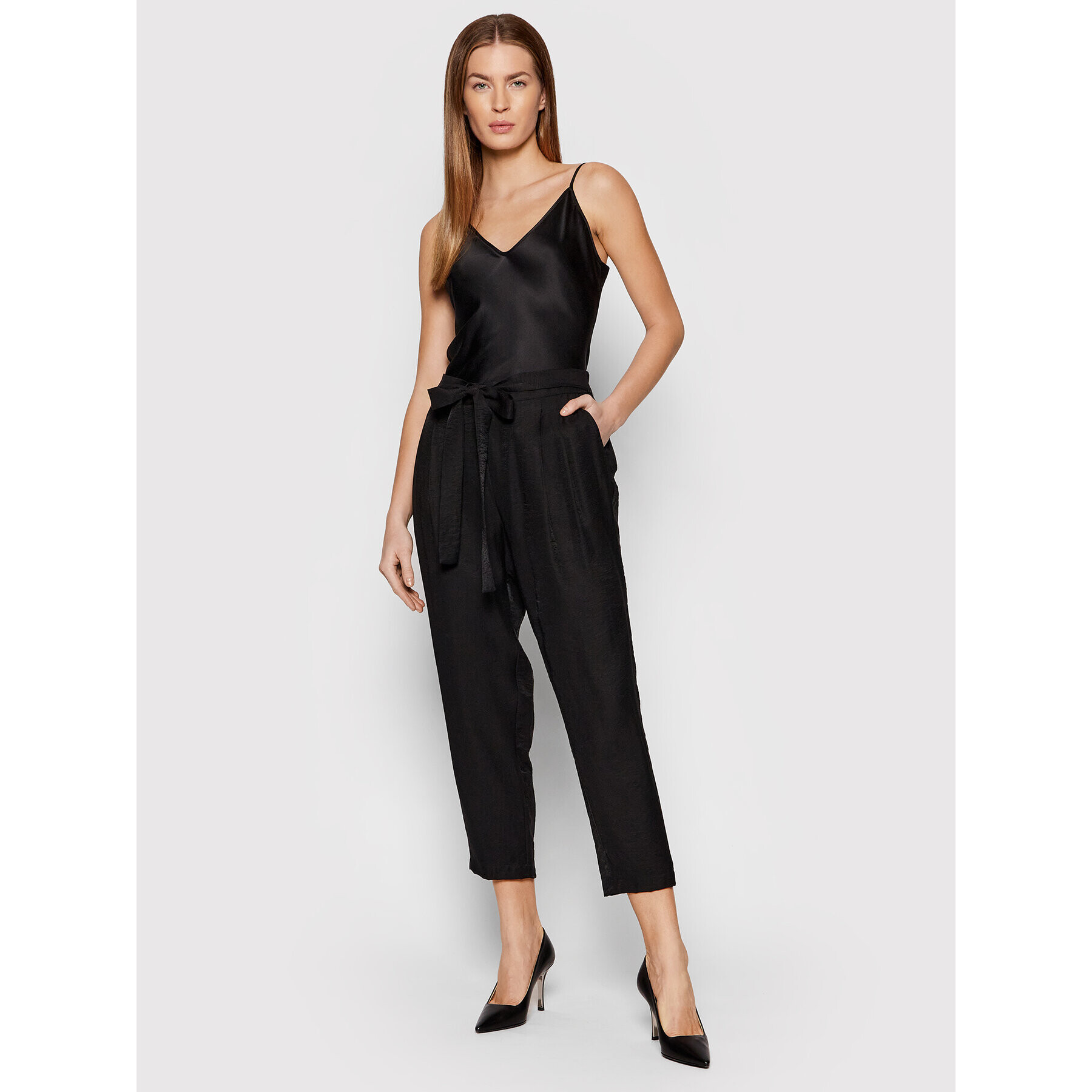 DKNY Текстилни панталони P1JKTKA5 Черен Regular Fit - Pepit.bg