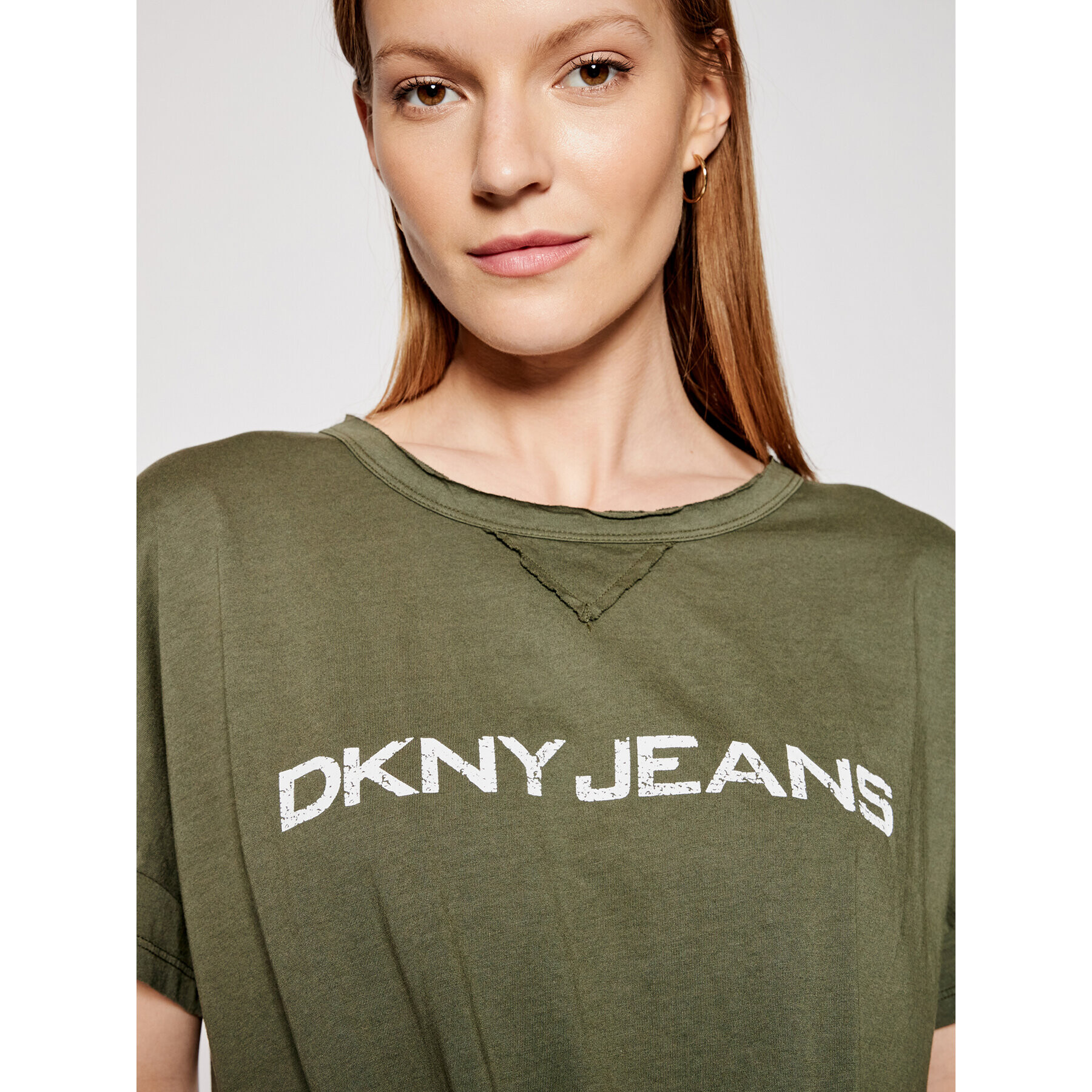 DKNY Тишърт E02Z2F51 Зелен Regular Fit - Pepit.bg