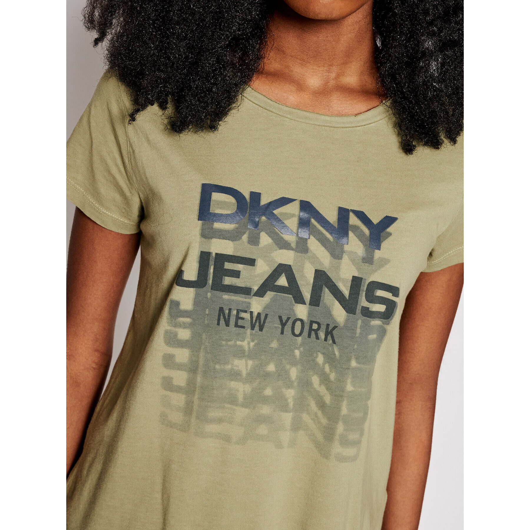 DKNY Тишърт E0FZTDFA Зелен Regular Fit - Pepit.bg