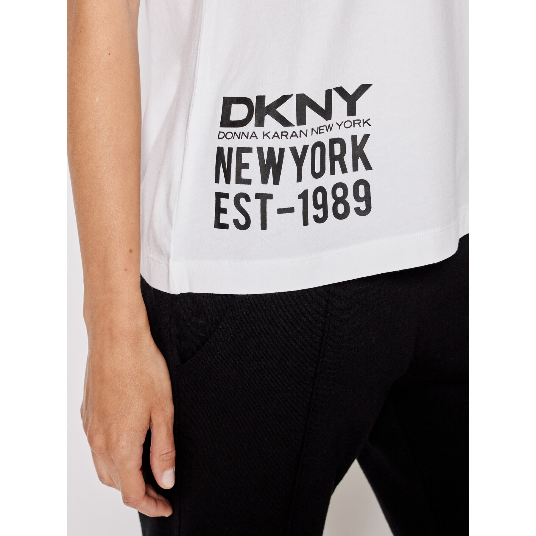 DKNY Тишърт P1DTFDNA Бял Regular Fit - Pepit.bg