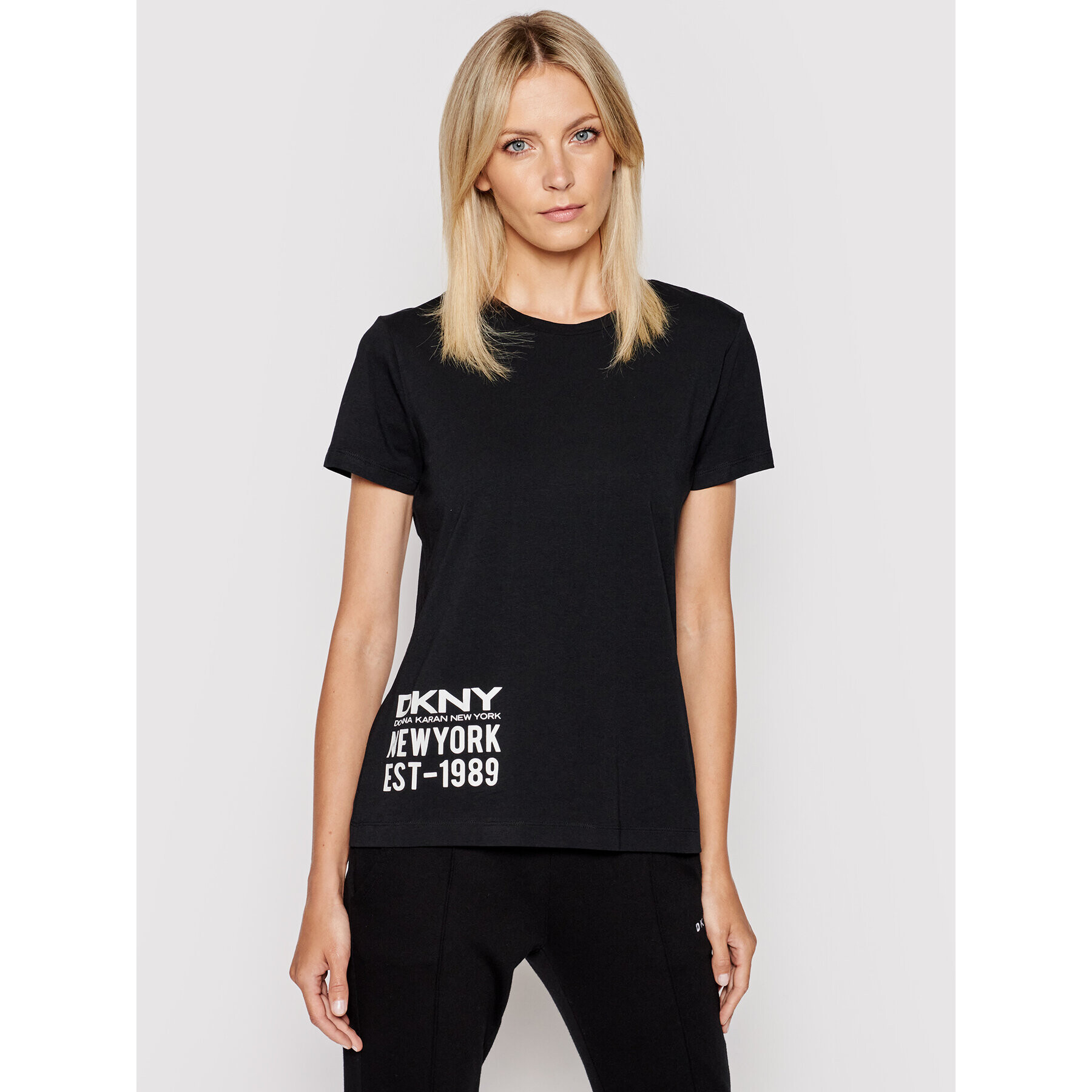 DKNY Тишърт P1DTFDNA Черен Regular Fit - Pepit.bg