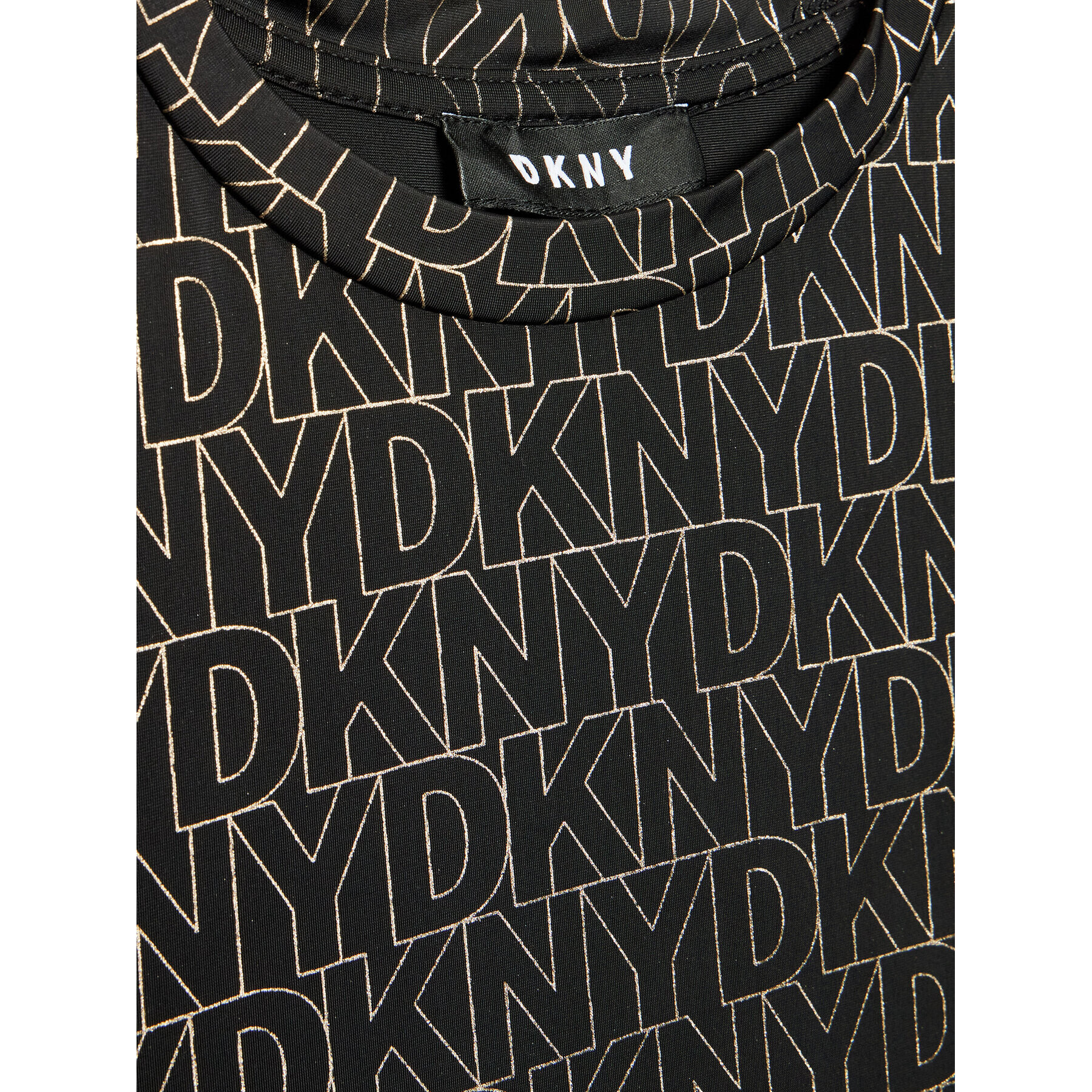 DKNY топ D35S25 M Черен Regular Fit - Pepit.bg