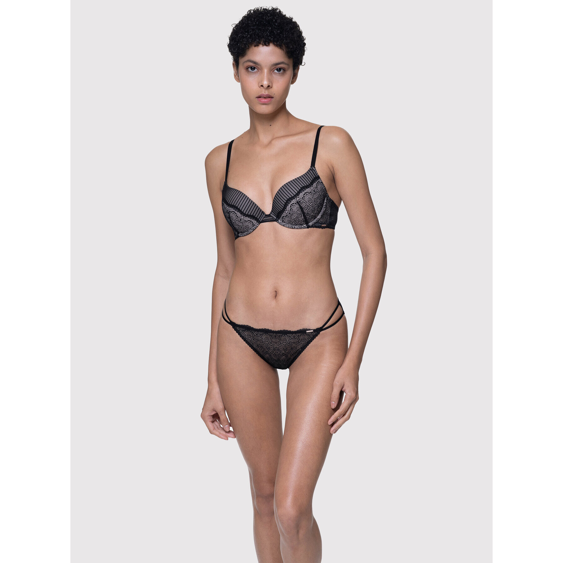 Dorina Сутиен push-up Solana D001571LA032 Черен - Pepit.bg