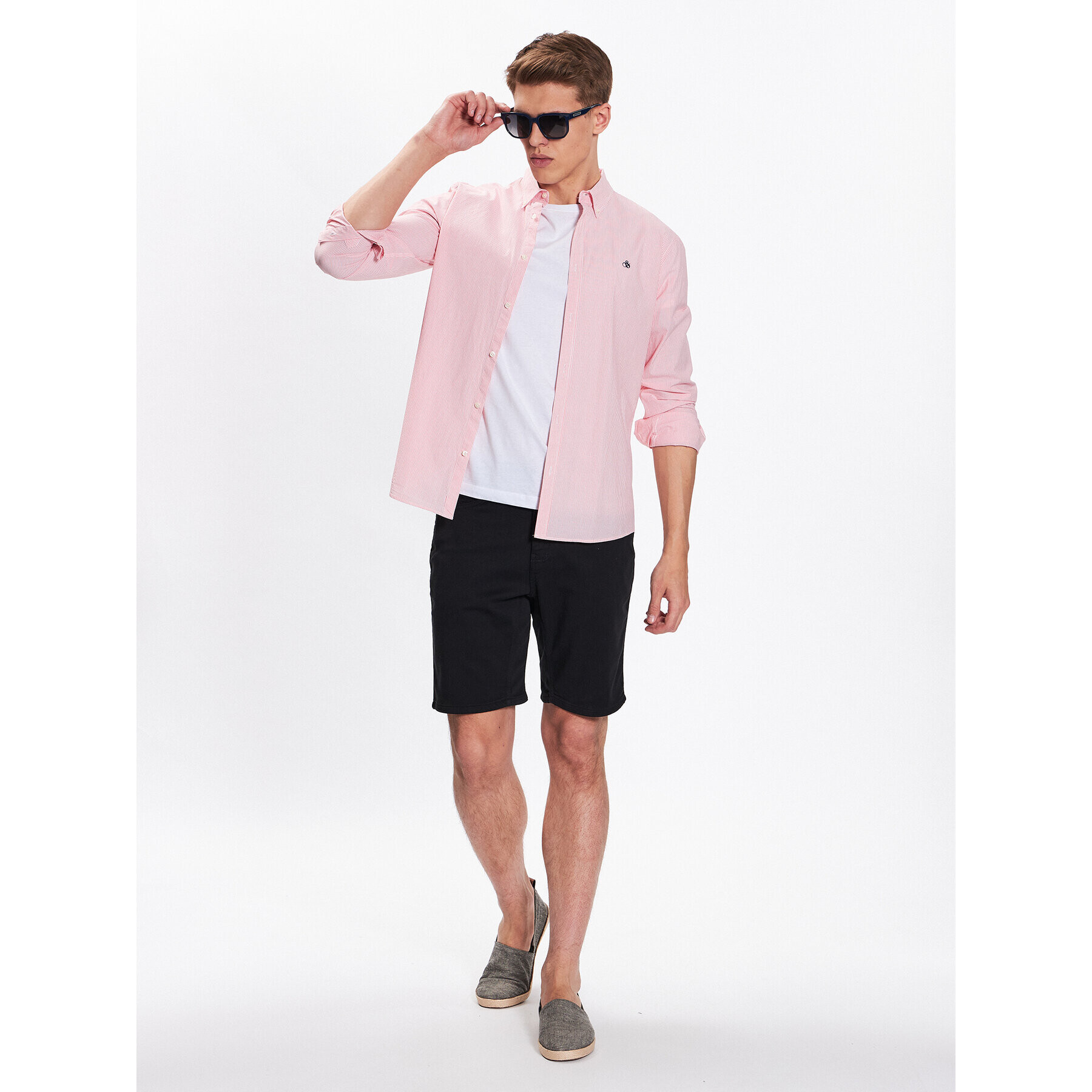 Duer Дънкови шорти No Sweat MSNS1011 Черен Regular Fit - Pepit.bg