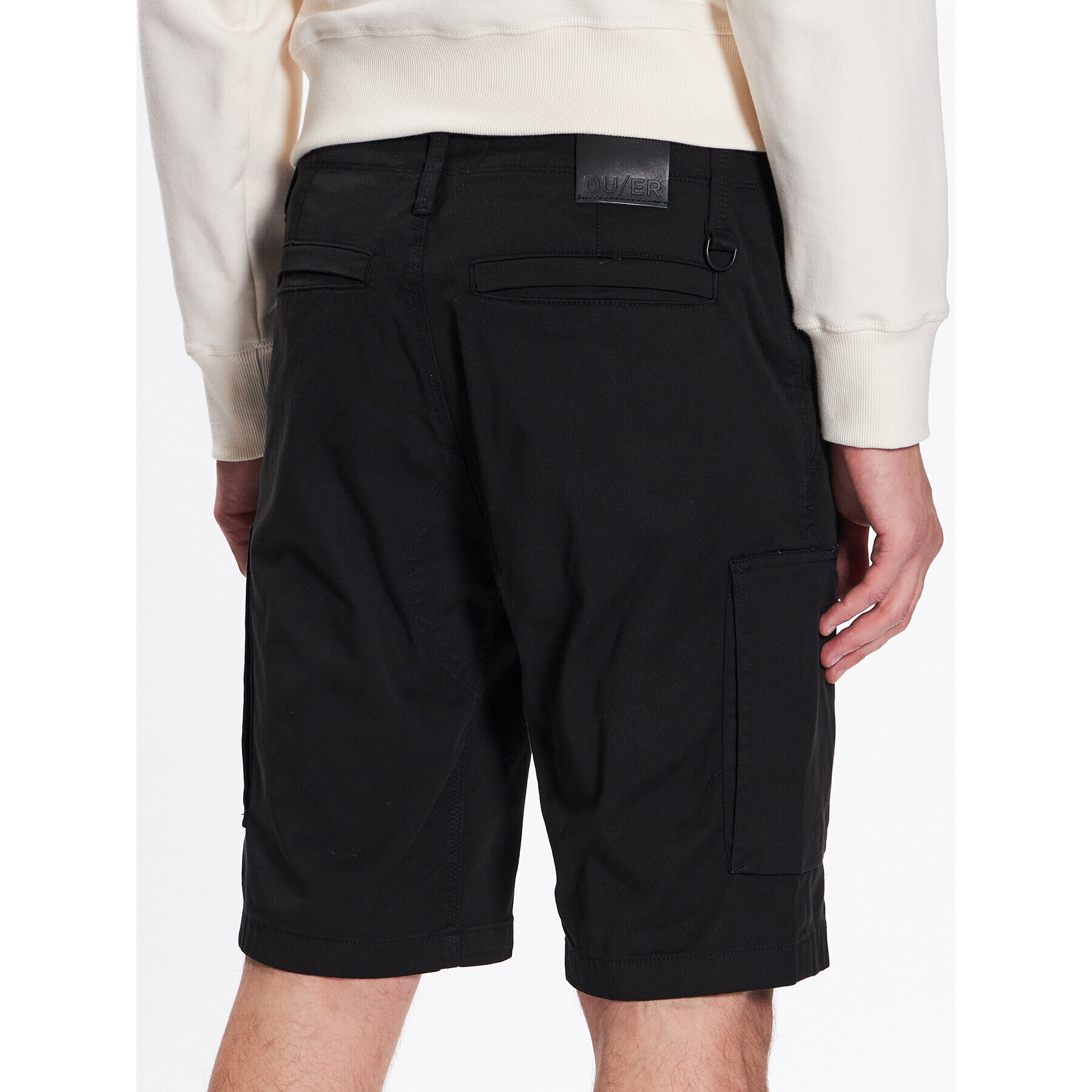 Duer Шорти от плат Live Free Adventure MSTR1014 Черен Regular Fit - Pepit.bg