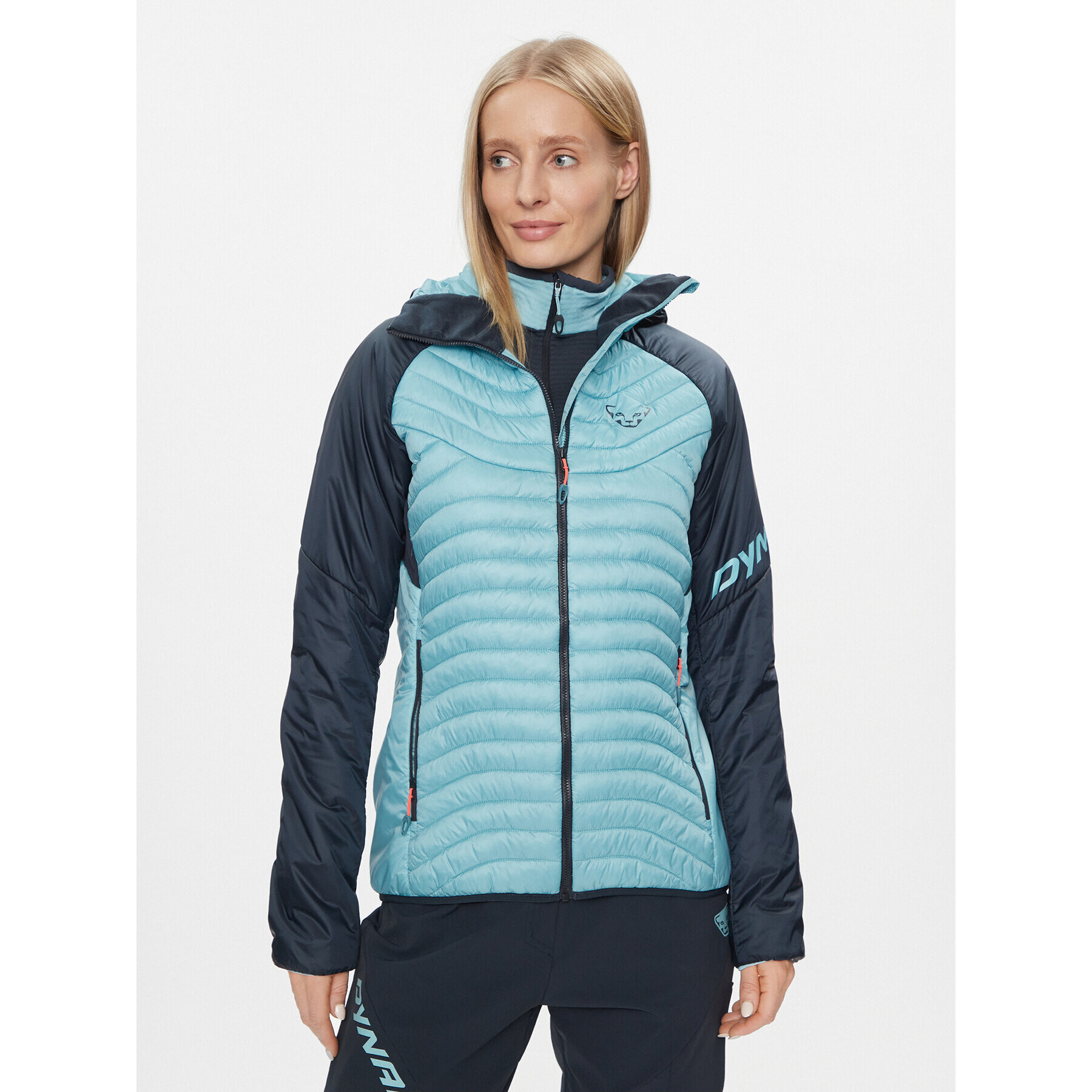 Dynafit Пухено яке Speed Insulation Hooded Jkt W 71787 Син Regular Fit - Pepit.bg