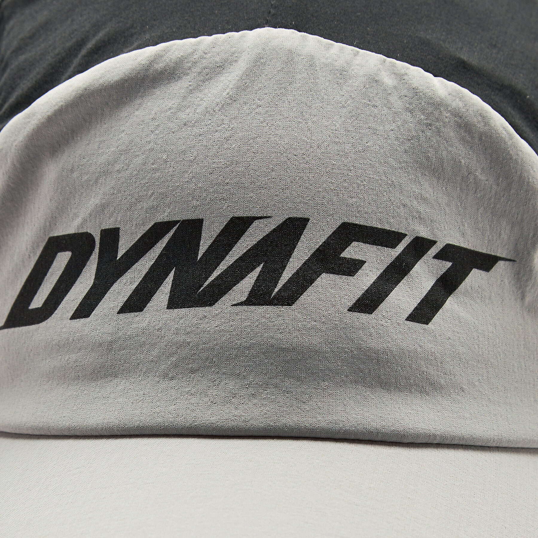 Dynafit Шапка с козирка Transalper 08-71527 Сив - Pepit.bg