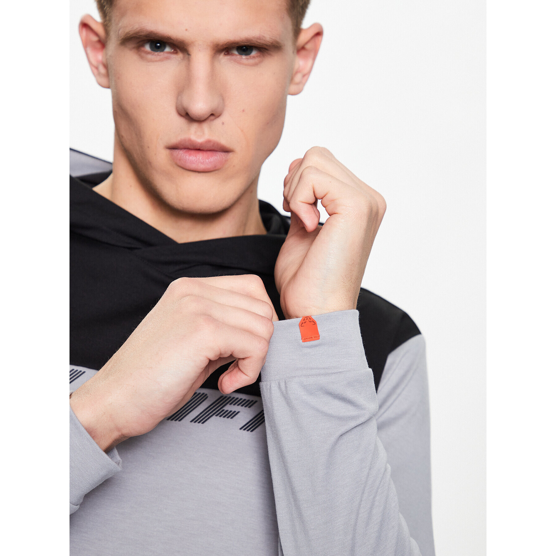 Dynafit Суитшърт Drirelease 08-71683 Сив Regular Fit - Pepit.bg