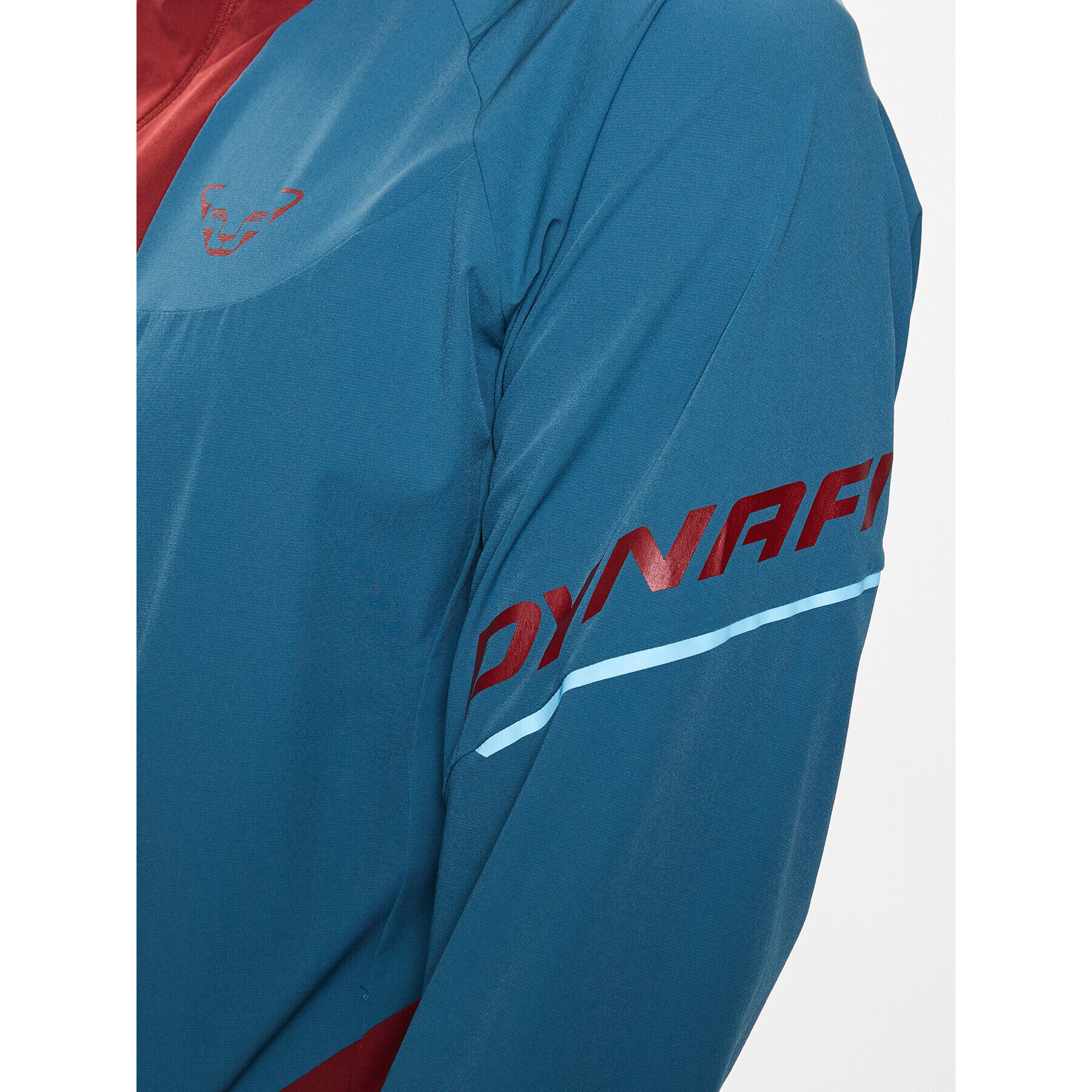 Dynafit Ветровка Traverse 08-0000071450 Тъмносин Slim Fit - Pepit.bg