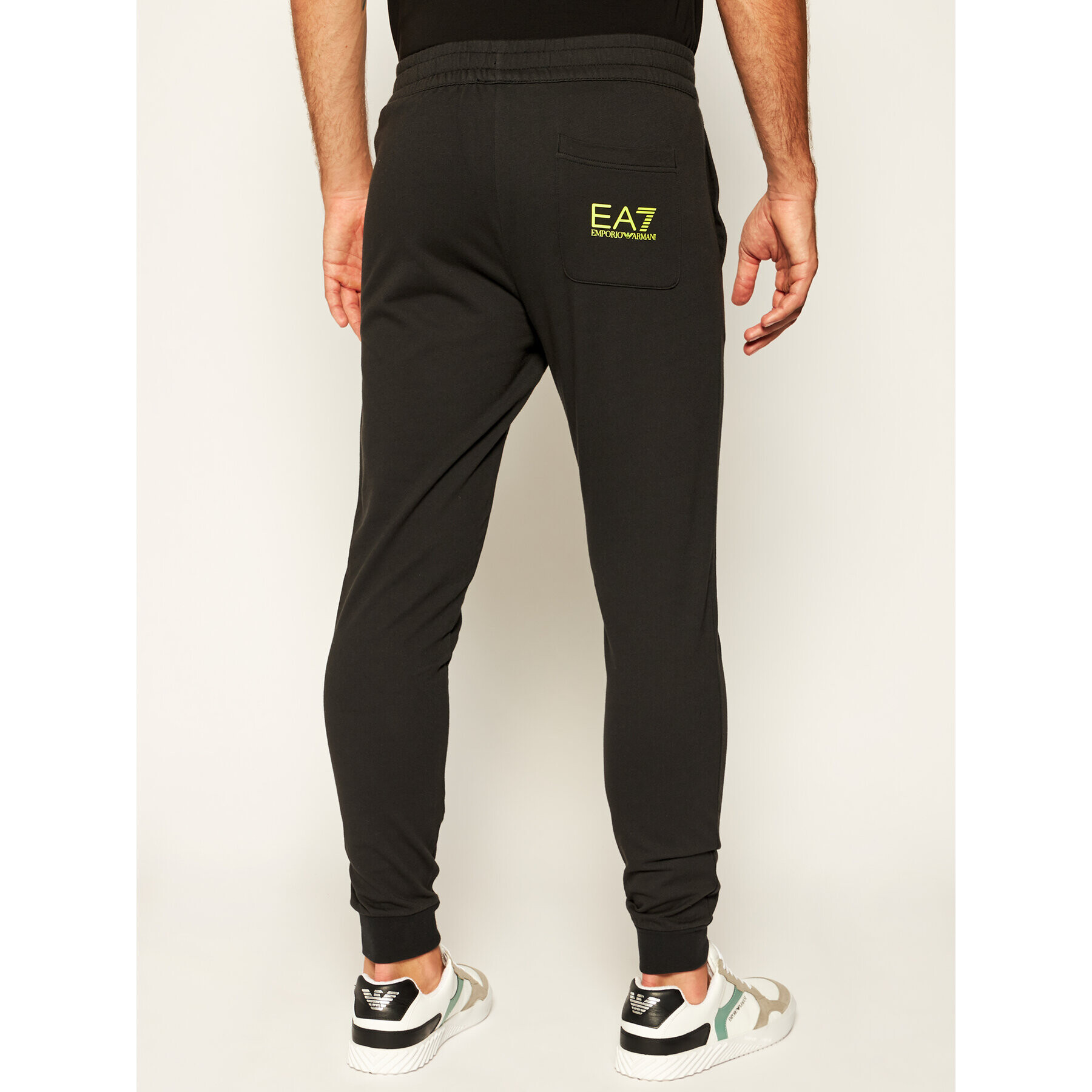 EA7 Emporio Armani Долнище анцуг 8NPPC3 PJ05Z 1202 Черен Slim Fit - Pepit.bg