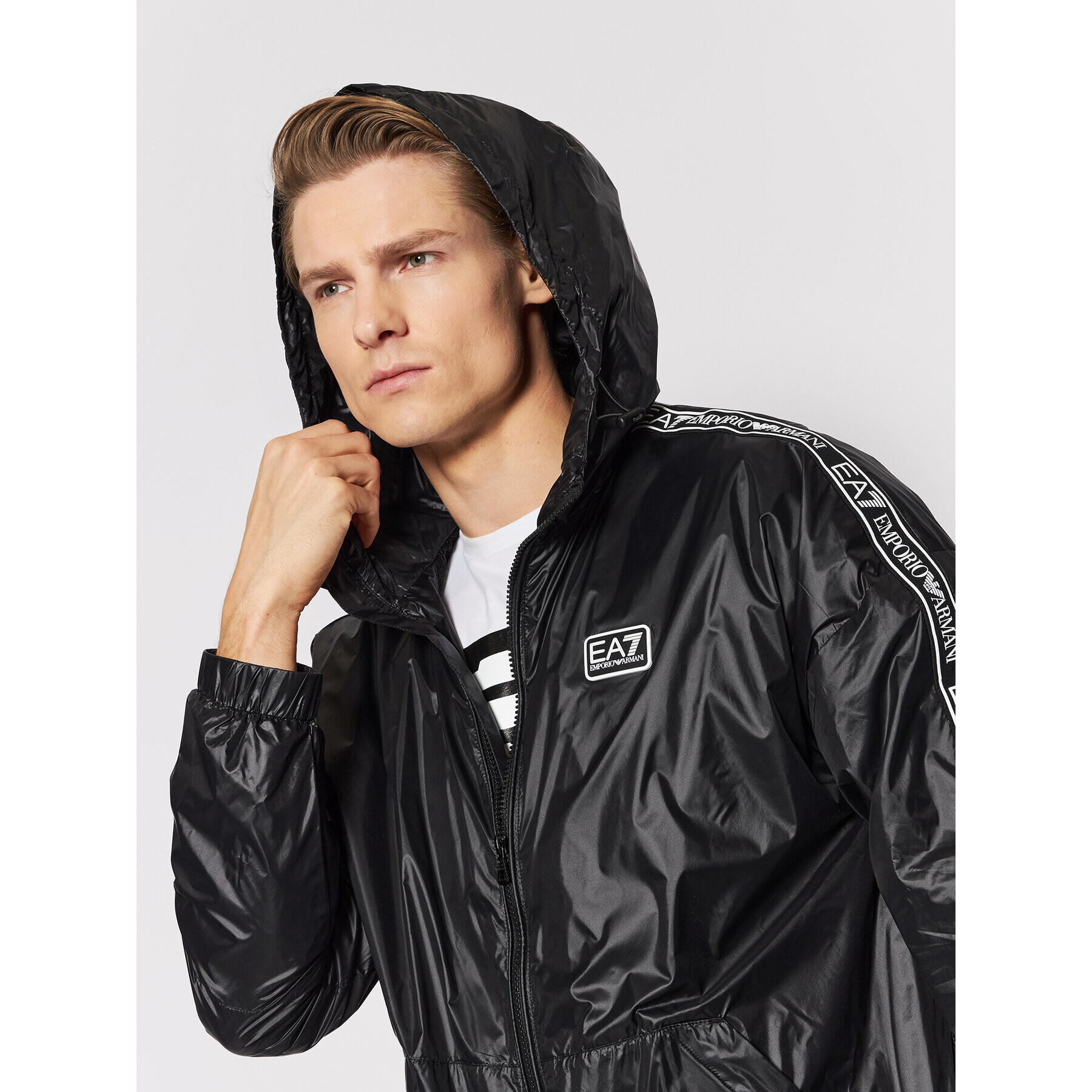 EA7 Emporio Armani Преходно яке 3LPB29 PNR4Z 0200 Черен Regular Fit - Pepit.bg