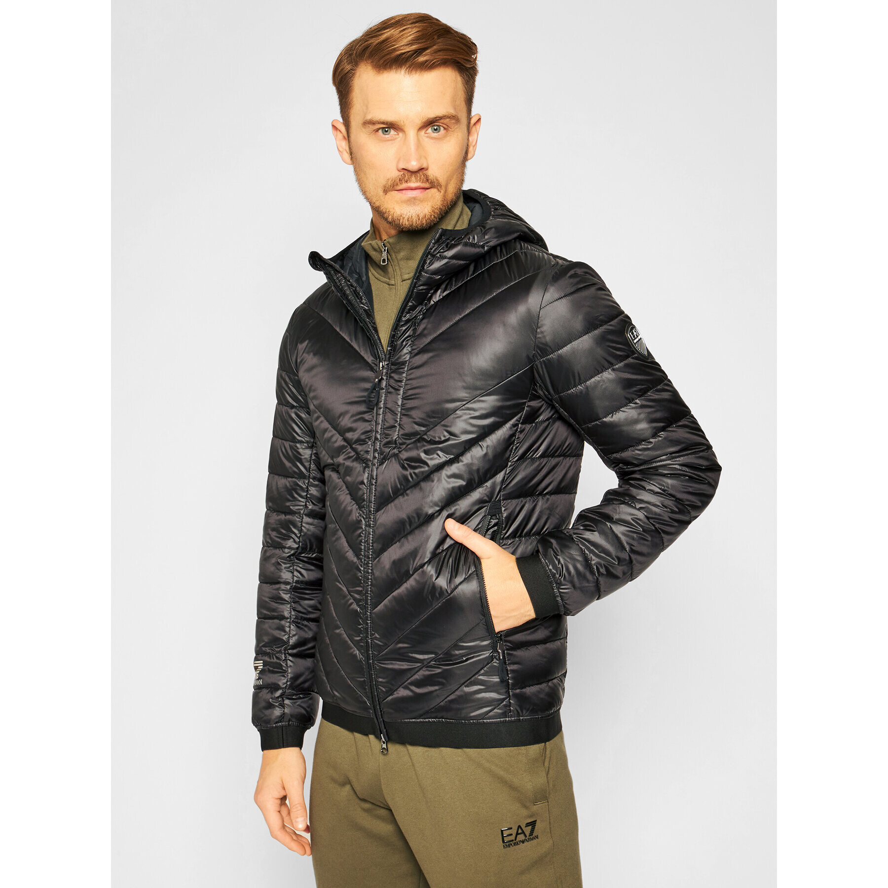 EA7 Emporio Armani Пухено яке 6HPB45 PNQ9Z 1200 Черен Regular Fit - Pepit.bg