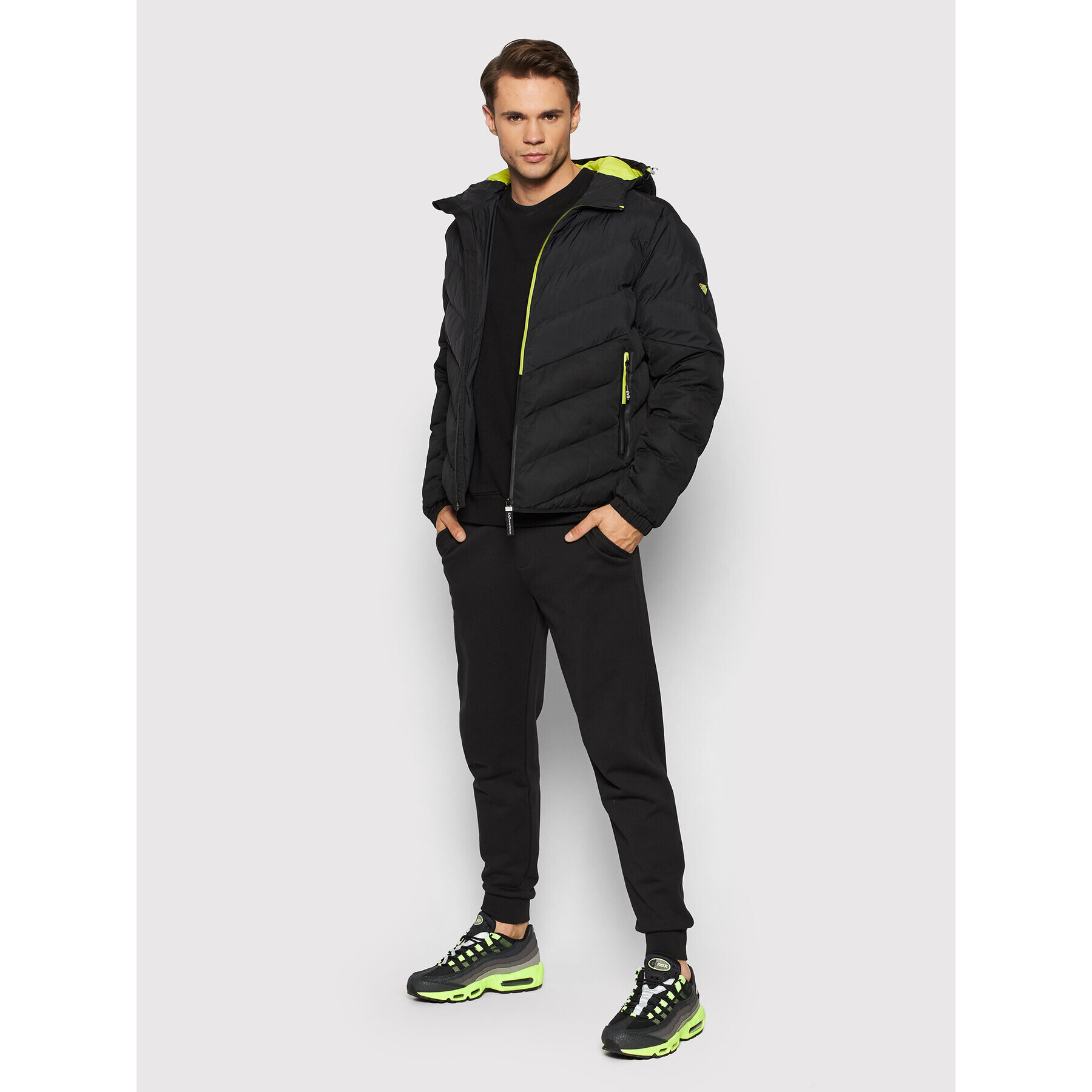 EA7 Emporio Armani Пухено яке 6KPB12 PN8NZ 1200 Черен Regular Fit - Pepit.bg