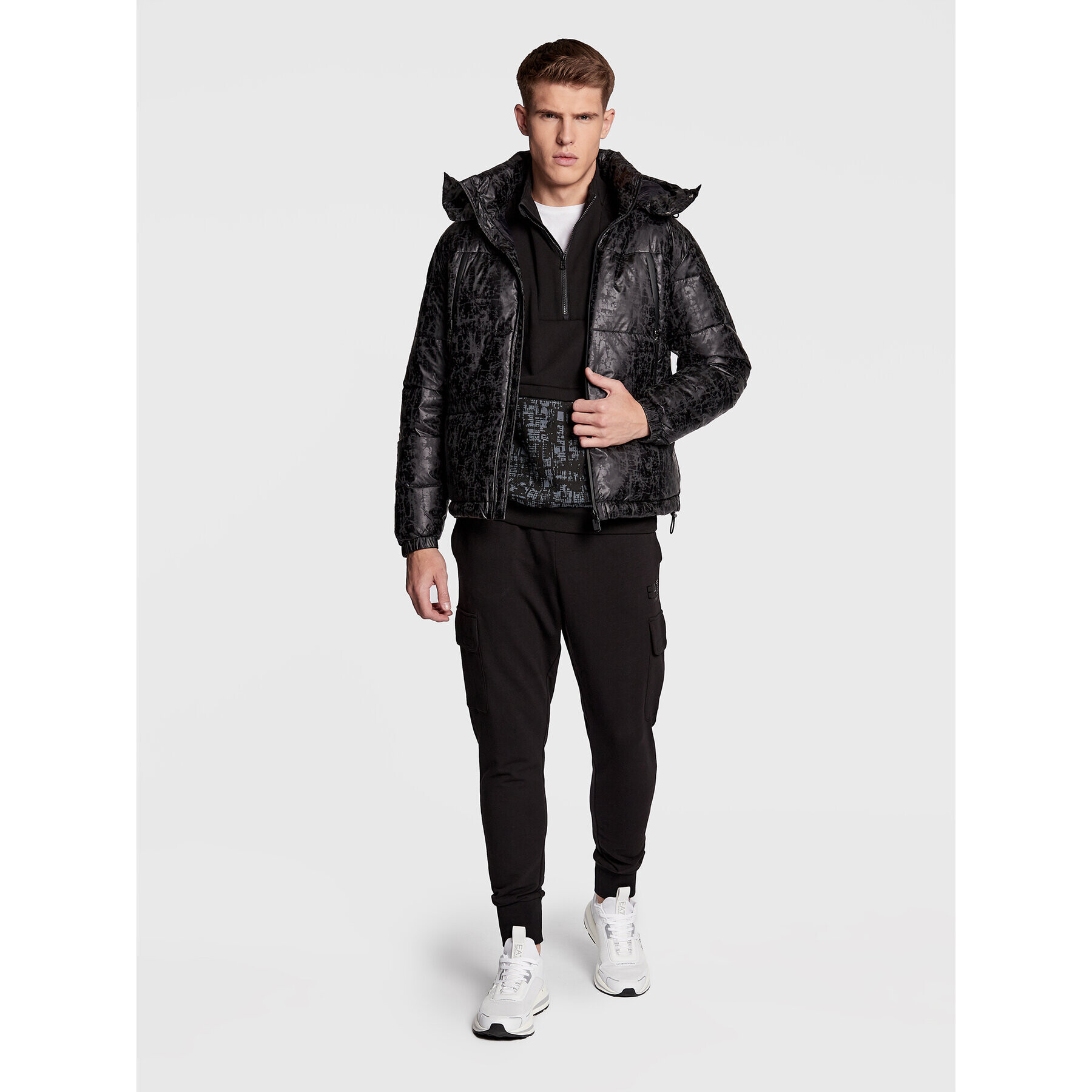 EA7 Emporio Armani Пухено яке 6LPB48 PNACZ 2211 Черен Regular Fit - Pepit.bg