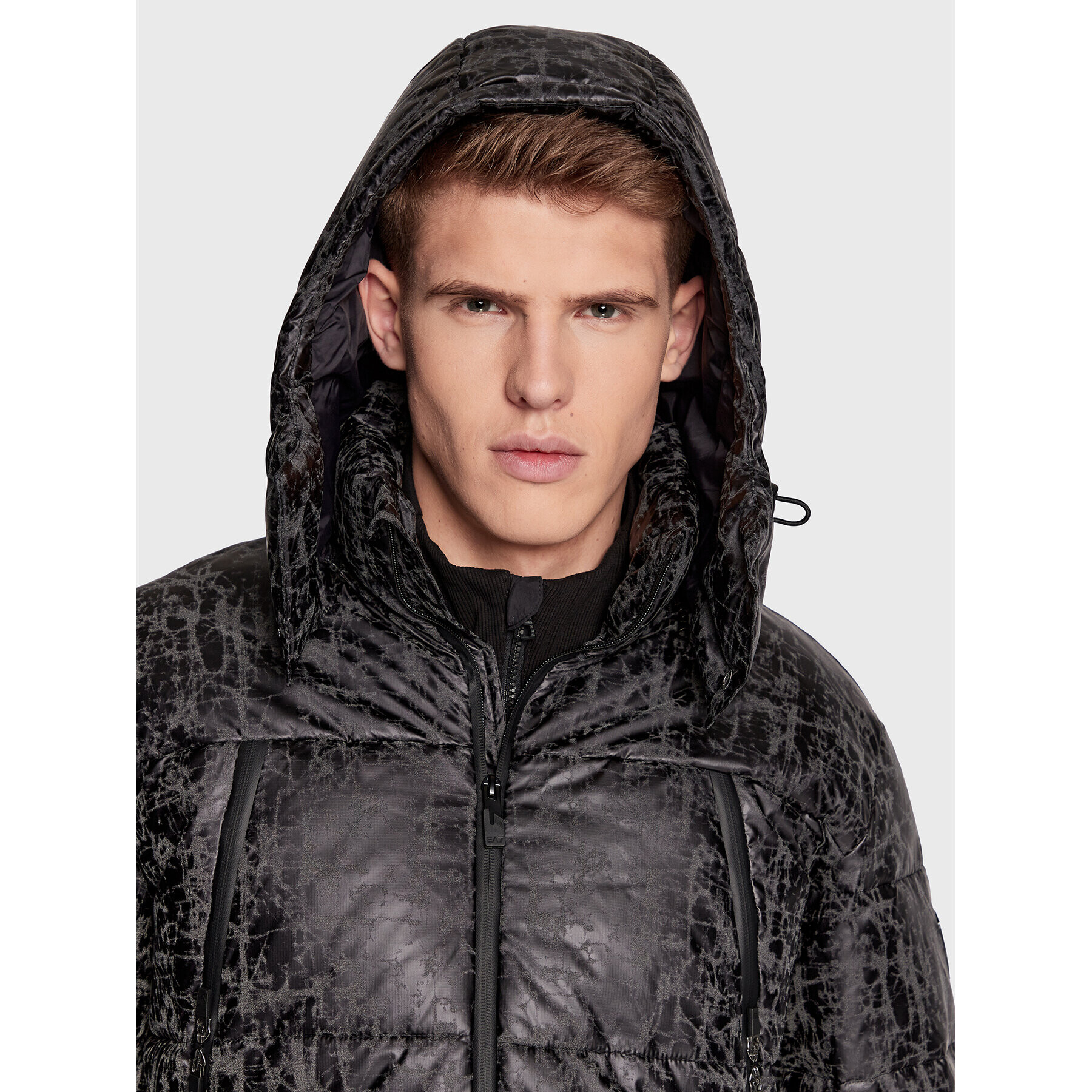 EA7 Emporio Armani Пухено яке 6LPB48 PNACZ 2211 Черен Regular Fit - Pepit.bg