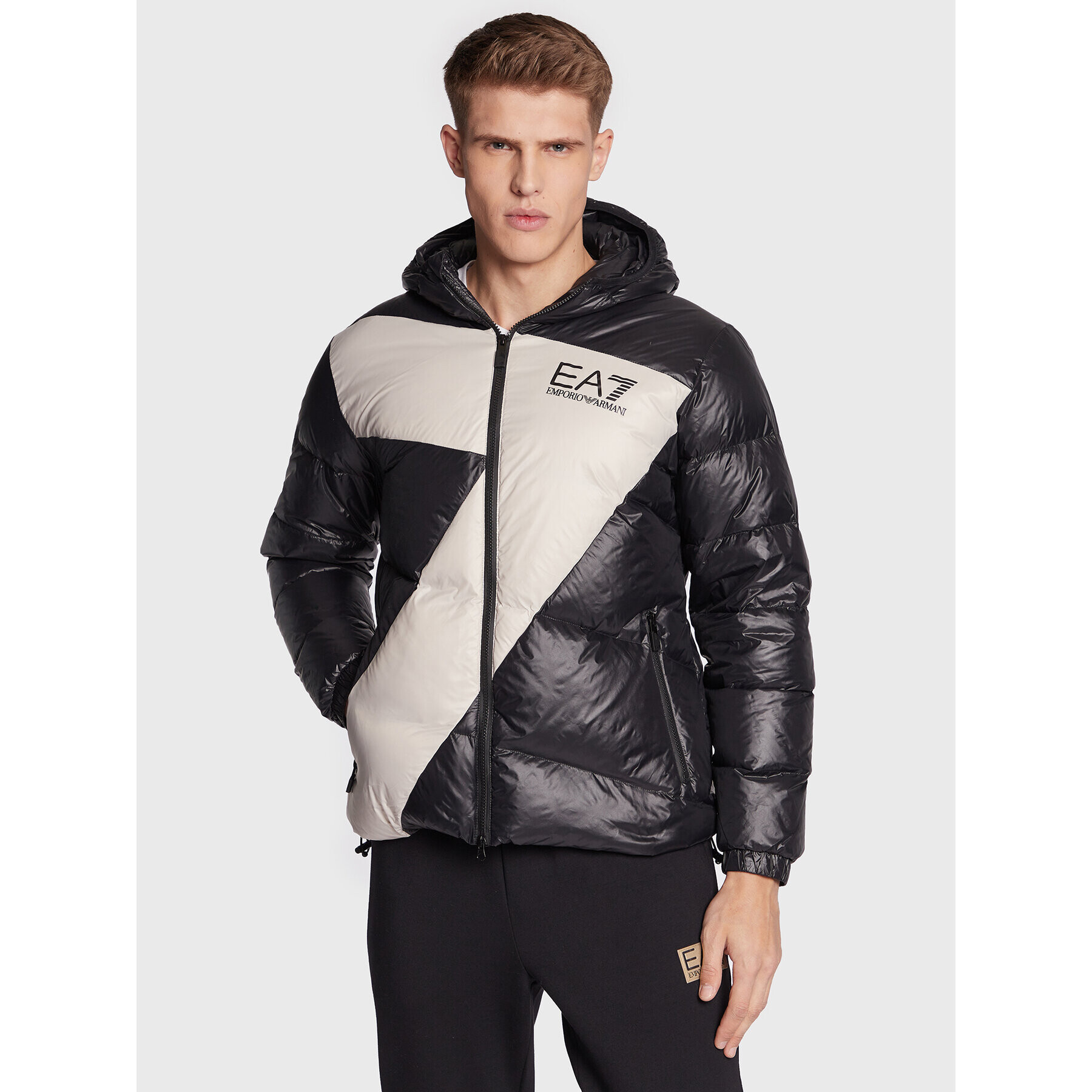 EA7 Emporio Armani Пухено яке 6LPB53 PNR4Z 1200 Черен Regular Fit - Pepit.bg