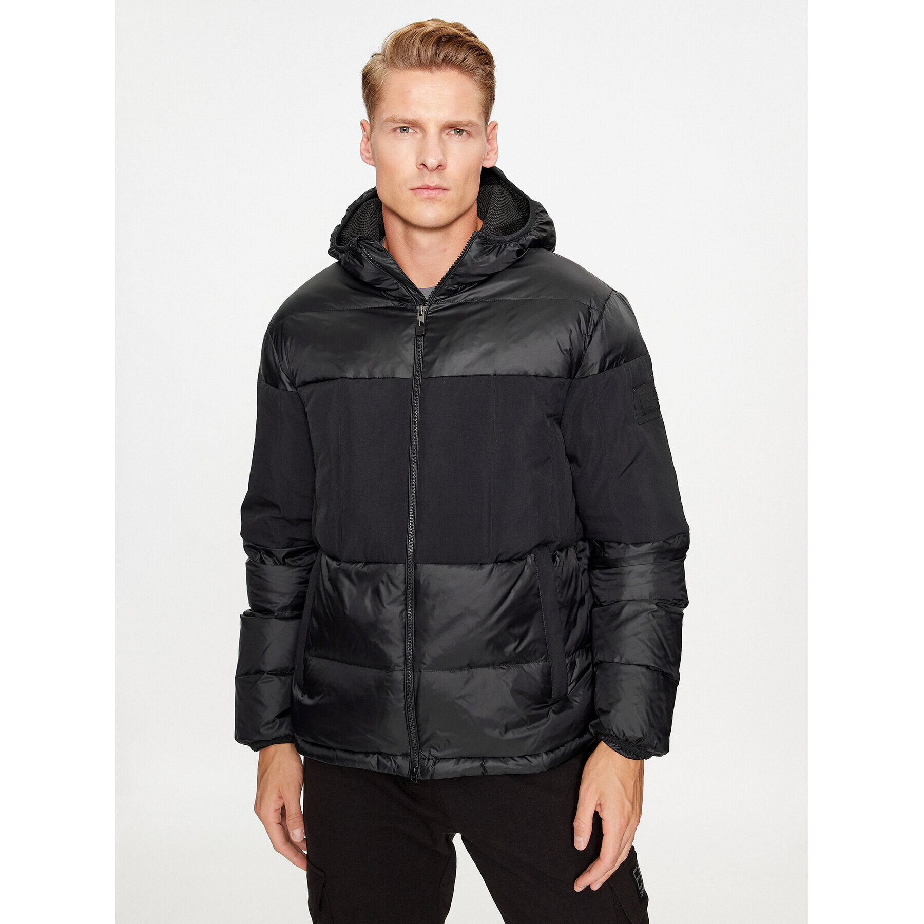 EA7 Emporio Armani Пухено яке 6RPB01 PNEOZ 1200 Черен Regular Fit - Pepit.bg