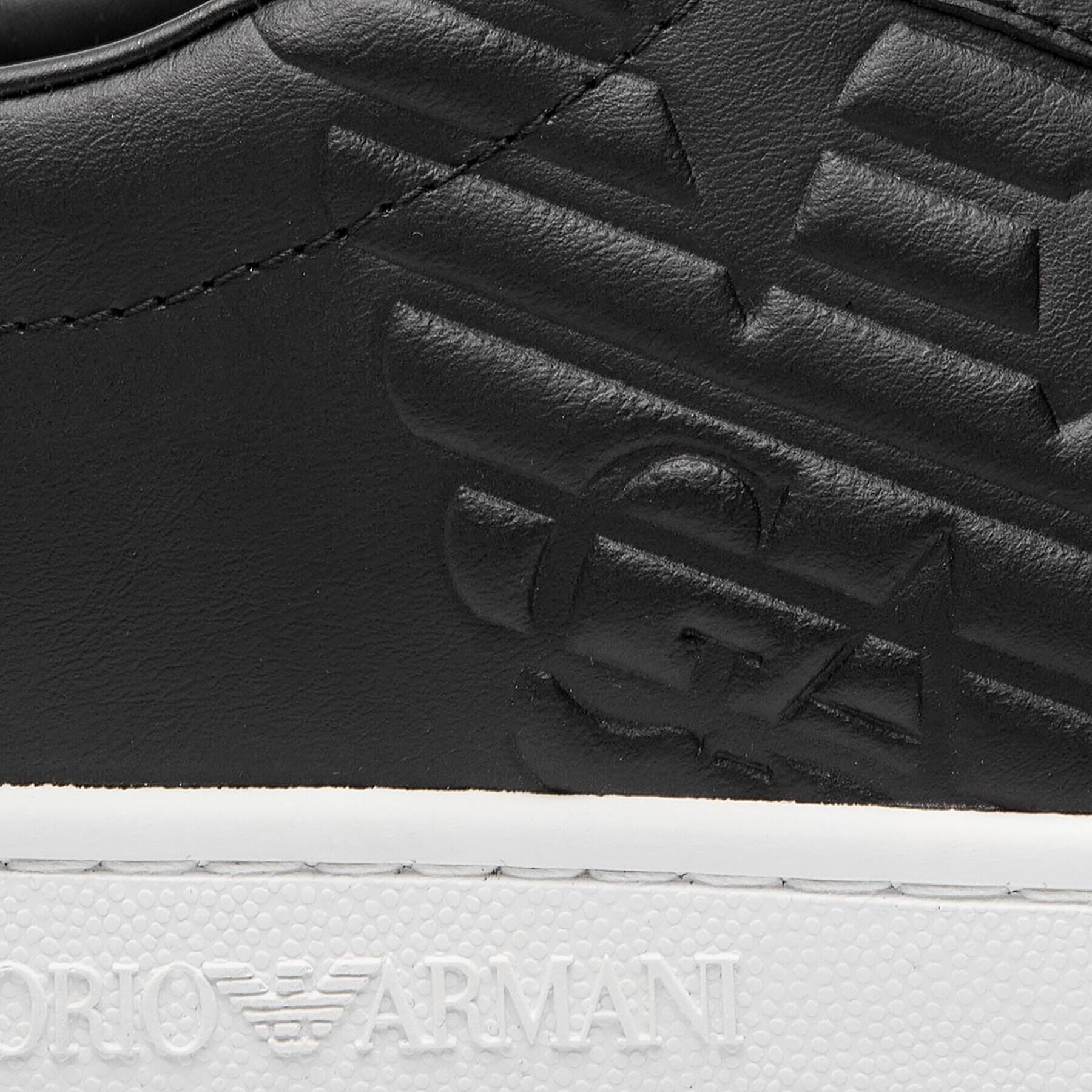 EA7 Emporio Armani Сникърси Черен - Pepit.bg