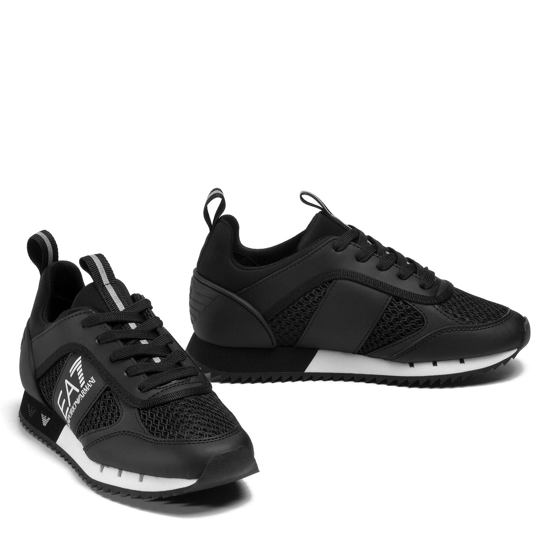 EA7 Emporio Armani Сникърси Черен - Pepit.bg