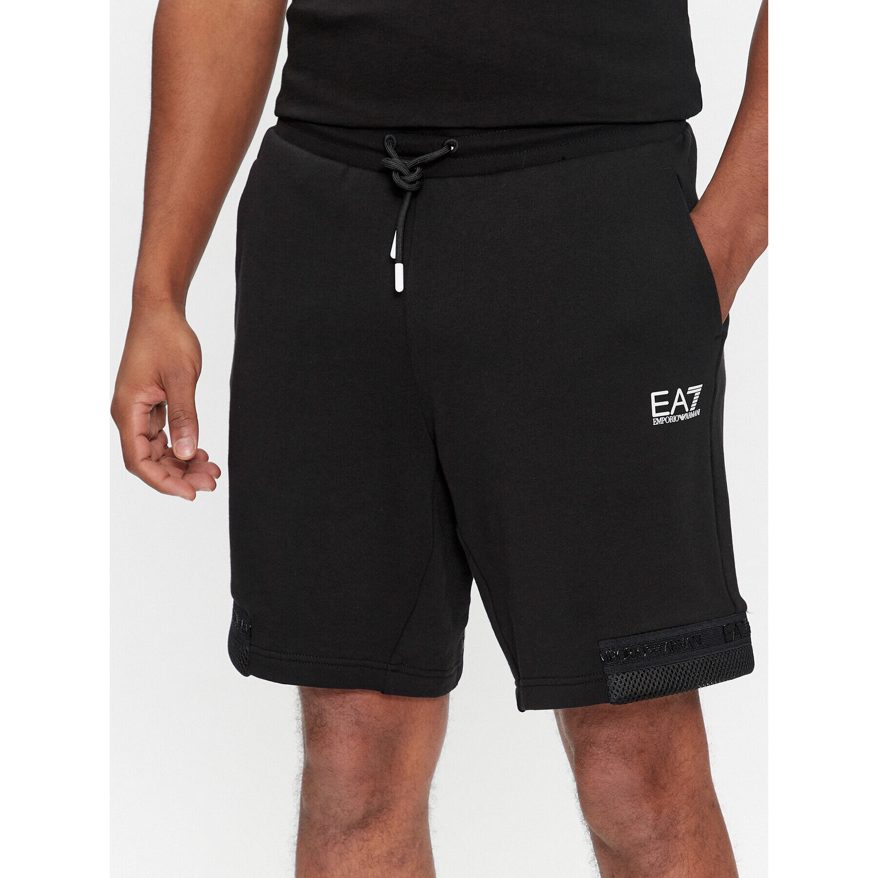 EA7 Emporio Armani Спортни шорти 3DPS73 PJEQZ 0200 Черен Regular Fit - Pepit.bg