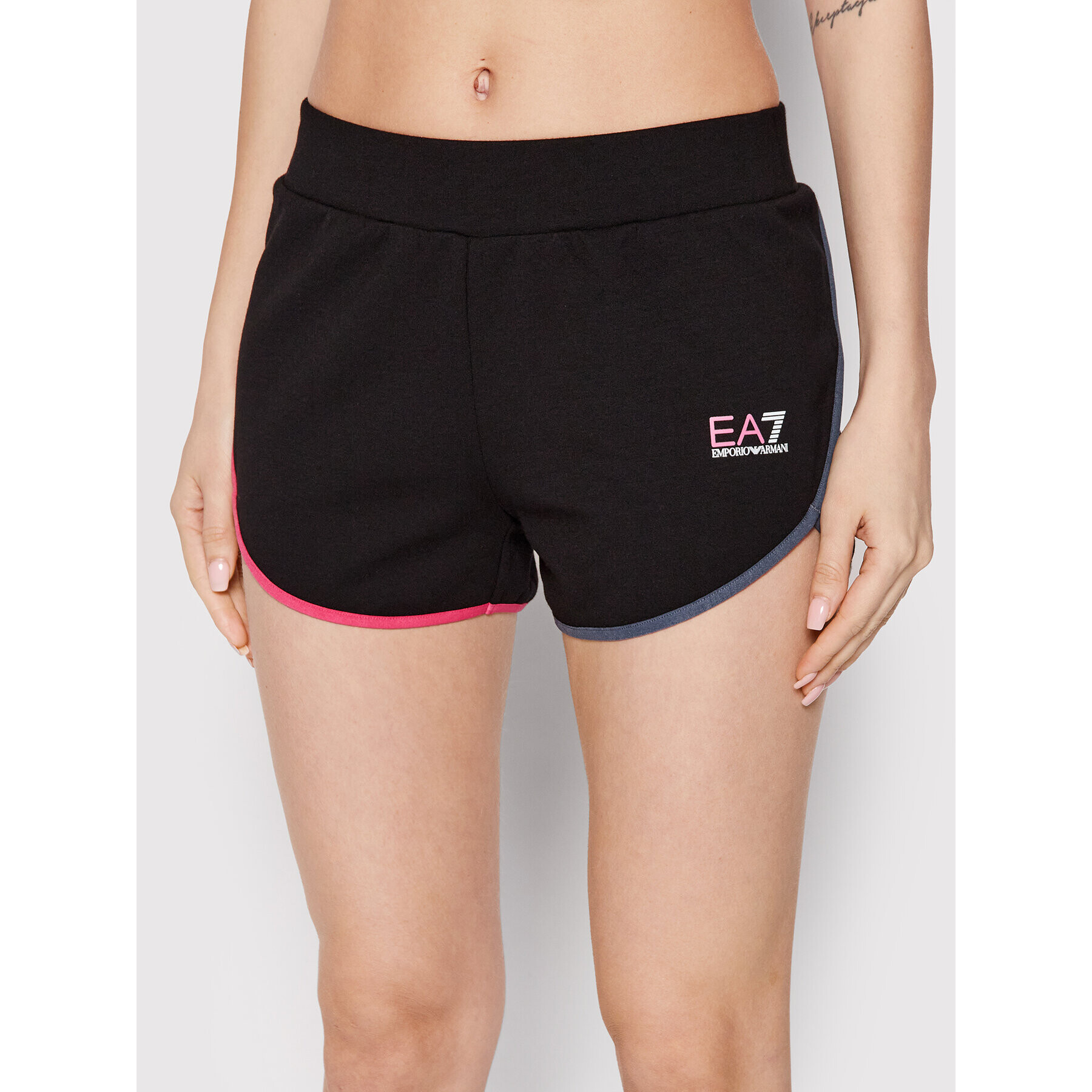 EA7 Emporio Armani Спортни шорти 3LTS52 TJCZZ 1200 Черен Regular Fit - Pepit.bg