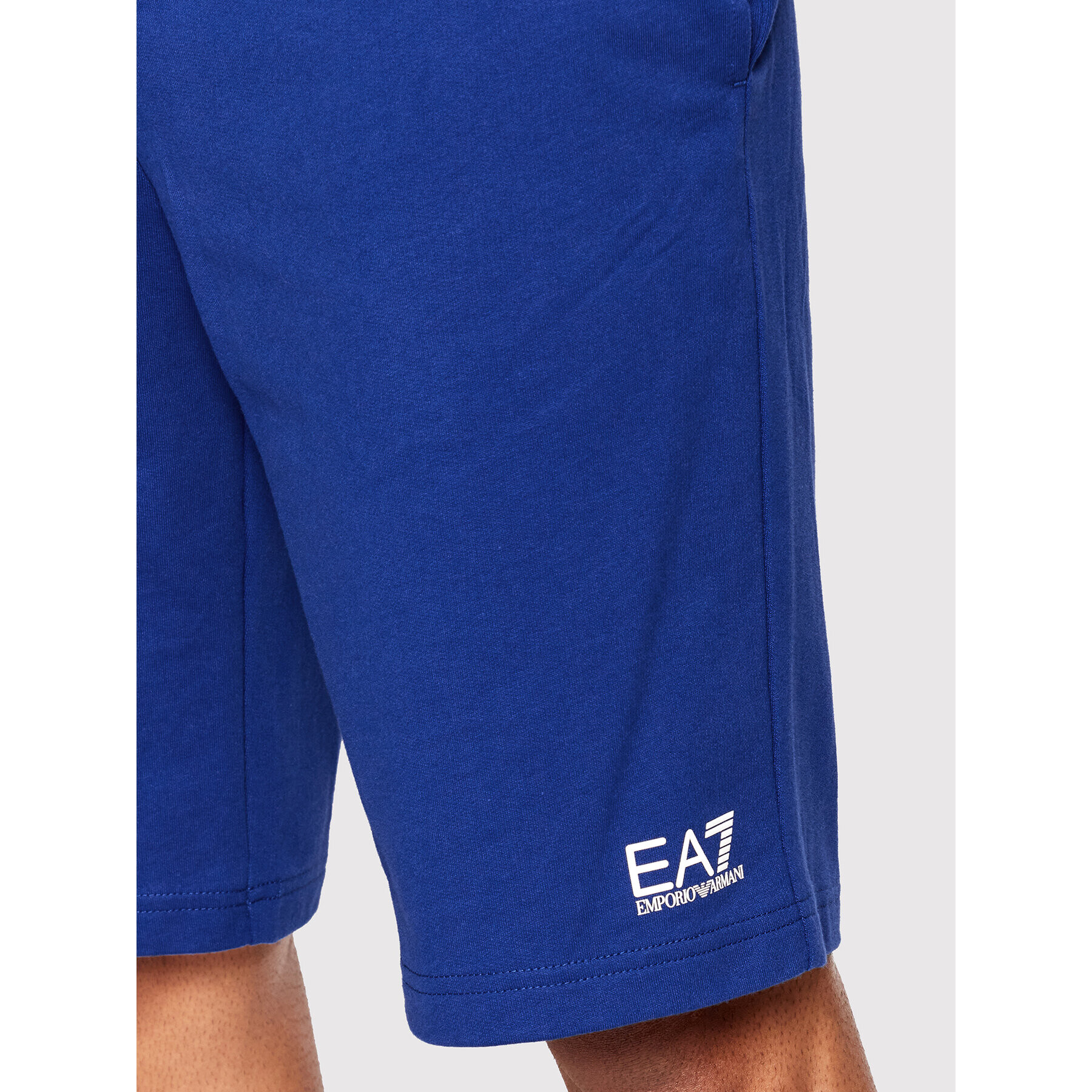 EA7 Emporio Armani Спортни шорти 8NPS02 PJ05Z 1597 Син Regular Fit - Pepit.bg