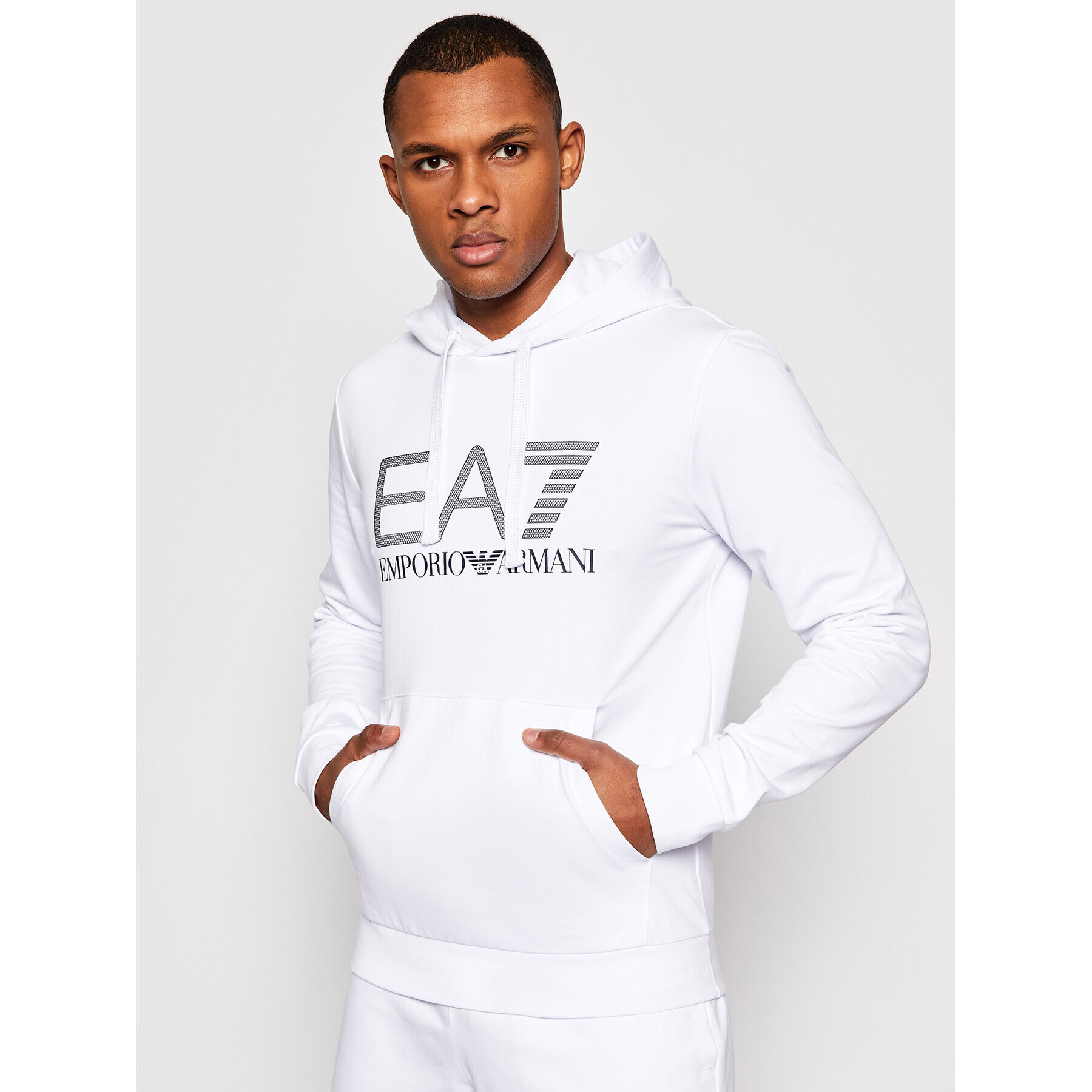 EA7 Emporio Armani Суитшърт 3KPM62 PJ05Z 1100 Бял Regular Fit - Pepit.bg