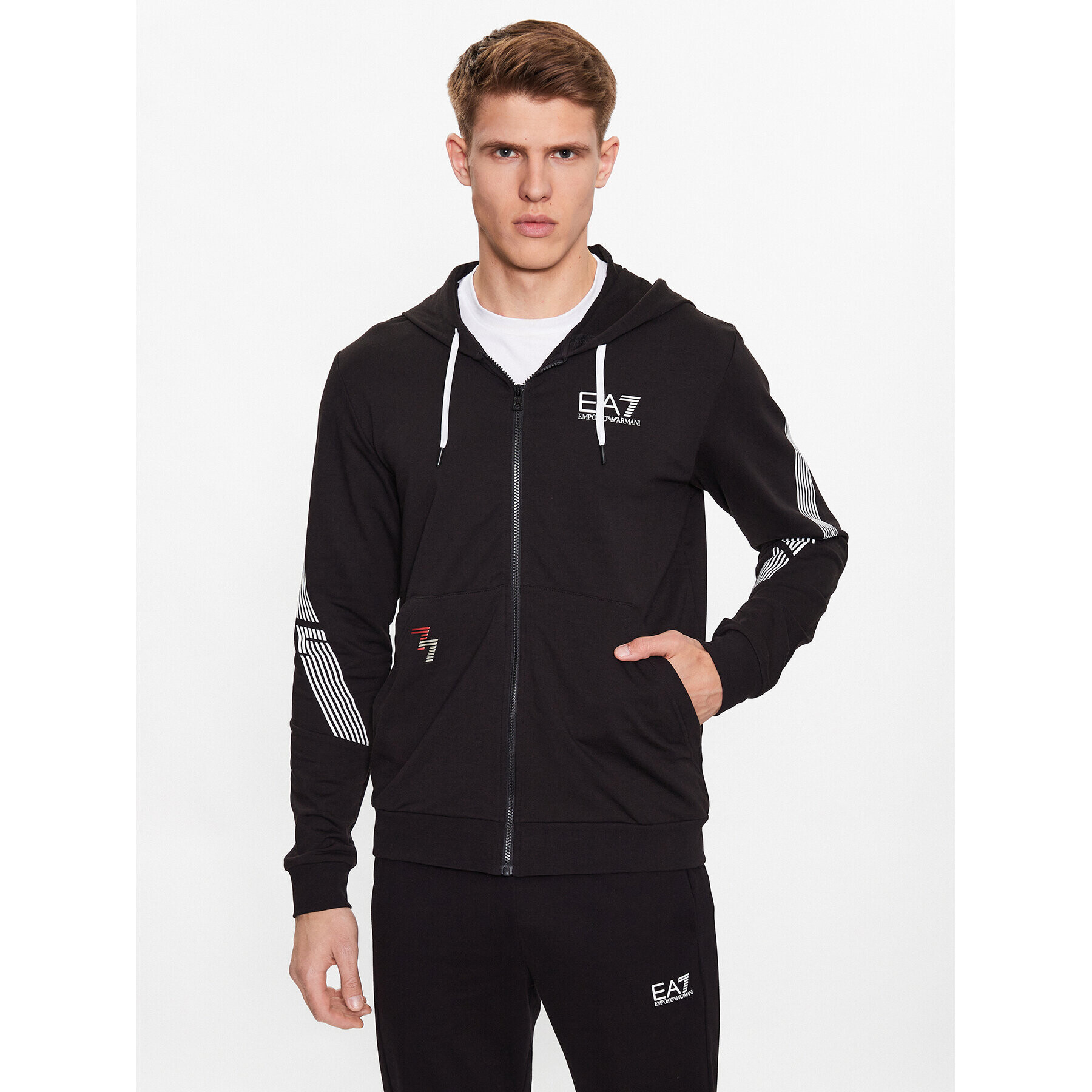 EA7 Emporio Armani Суитшърт 3RPM07 PJLIZ 1200 Черен Regular Fit - Pepit.bg