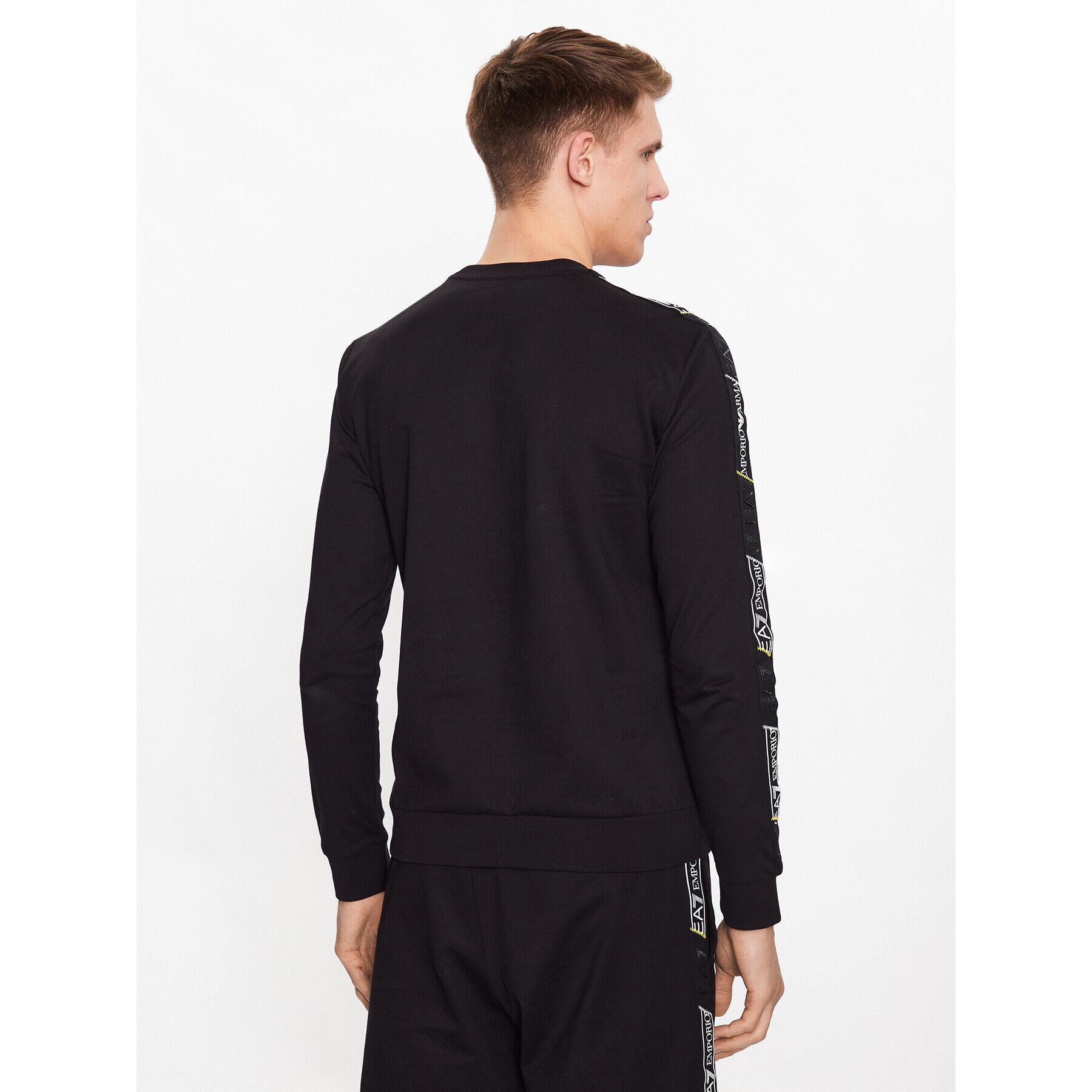 EA7 Emporio Armani Суитшърт 3RPM08 PJ05Z 1200 Черен Regular Fit - Pepit.bg