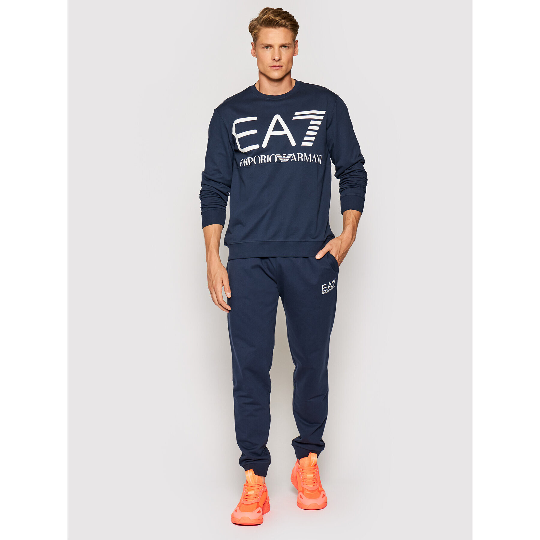 EA7 Emporio Armani Суитшърт 6KPM68 PJBWZ 1554 Тъмносин Regular Fit - Pepit.bg