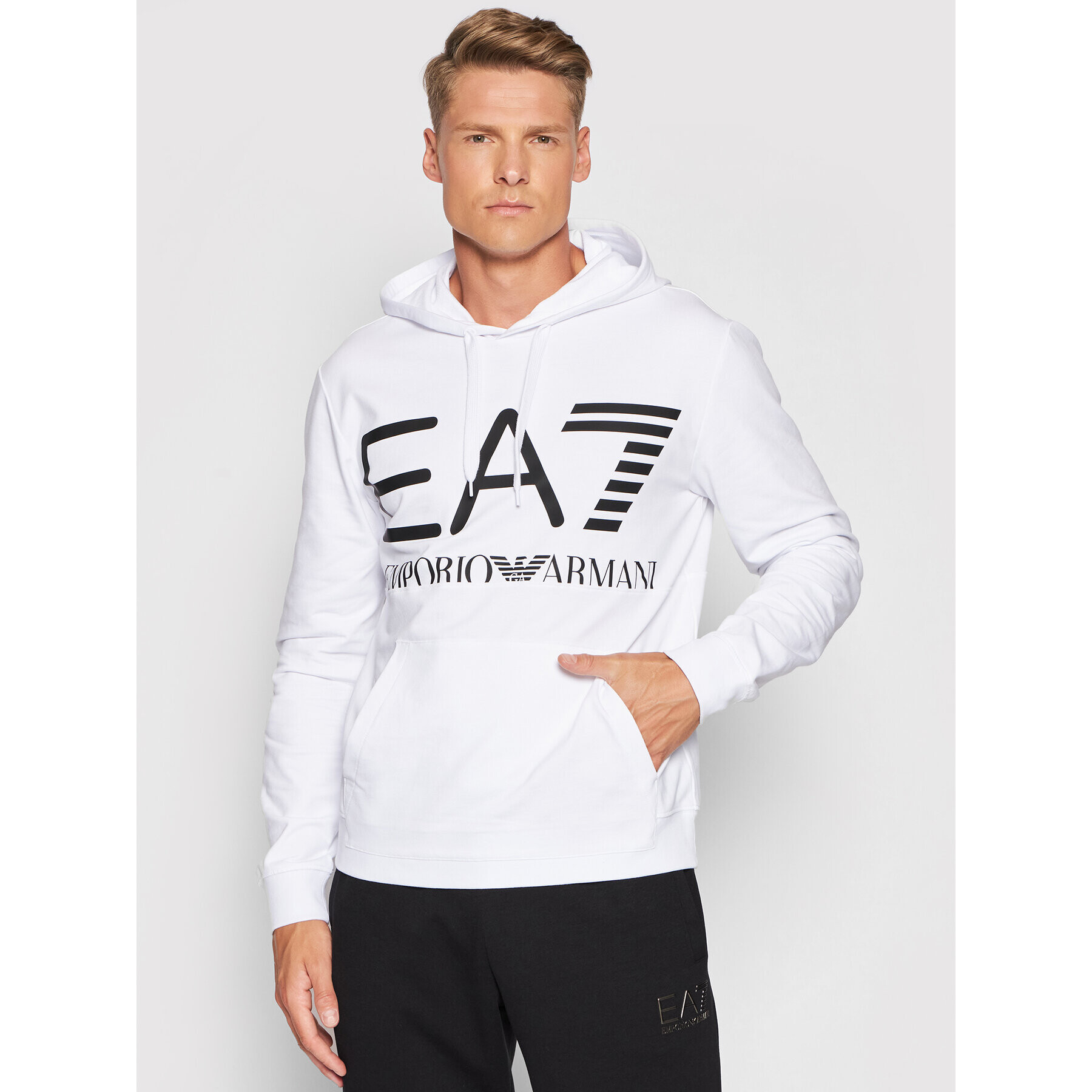 EA7 Emporio Armani Суитшърт 6KPM69 PJBWZ 1100 Бял Regular Fit - Pepit.bg