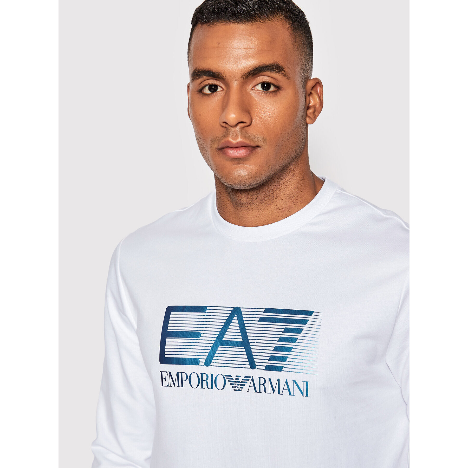 EA7 Emporio Armani Суитшърт 6LPM60 PJ05Z 1100 Бял Regular Fit - Pepit.bg