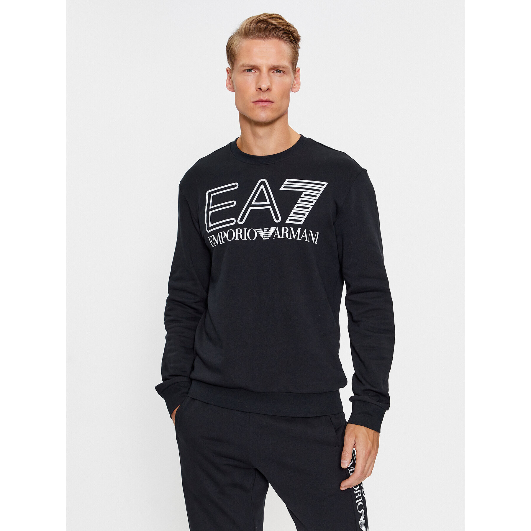 EA7 Emporio Armani Суитшърт 6RPM08 PJSHZ 1200 Черен Regular Fit - Pepit.bg