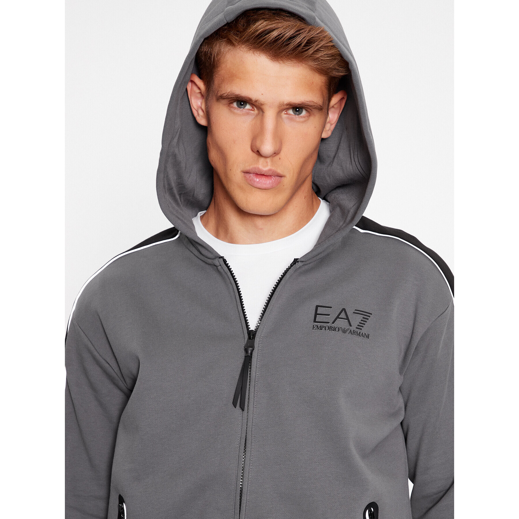 EA7 Emporio Armani Суитшърт 6RPM31 PJ07Z 1977 Сив Regular Fit - Pepit.bg