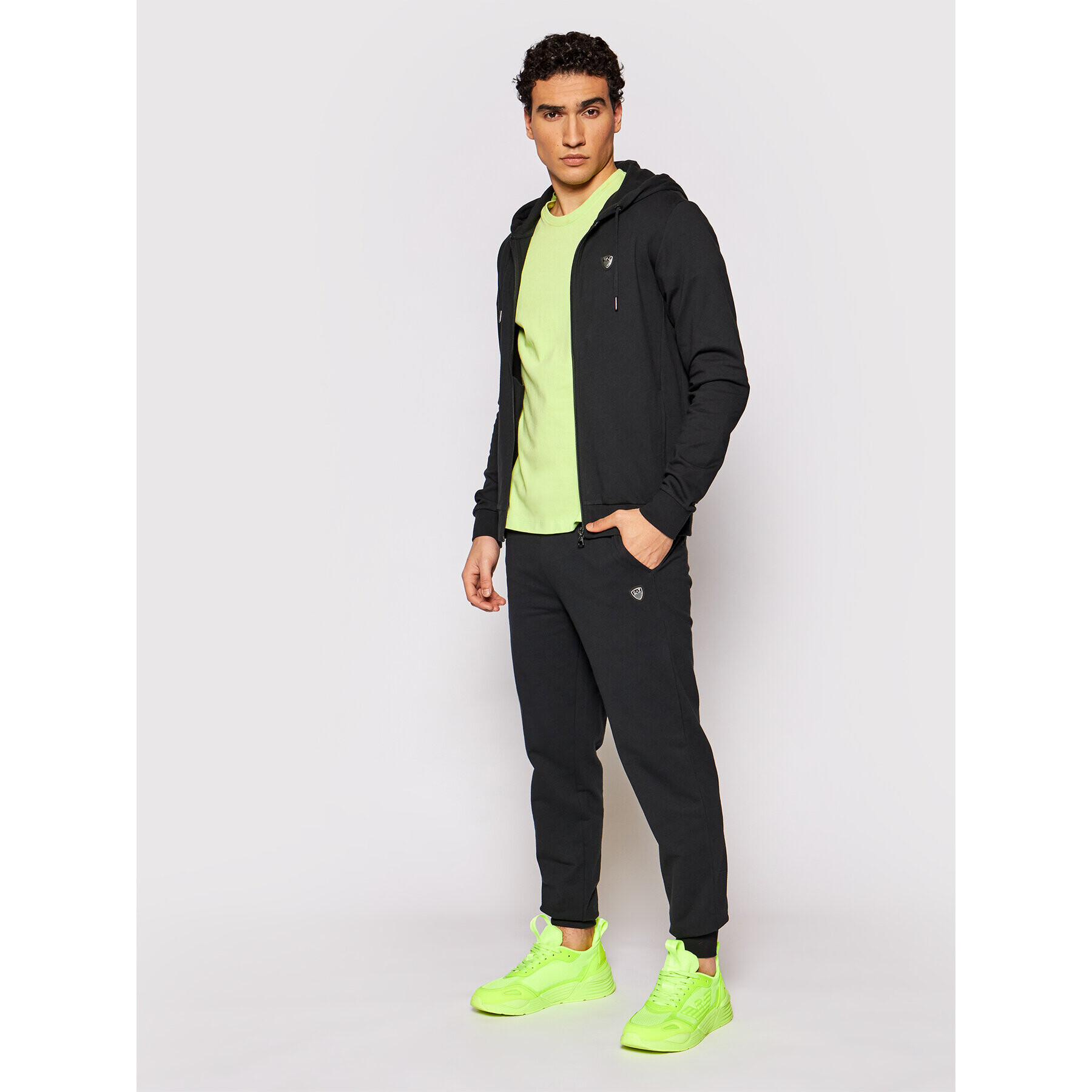 EA7 Emporio Armani Суитшърт 8NPM15 PJ05Z 1200 Черен Regular Fit - Pepit.bg