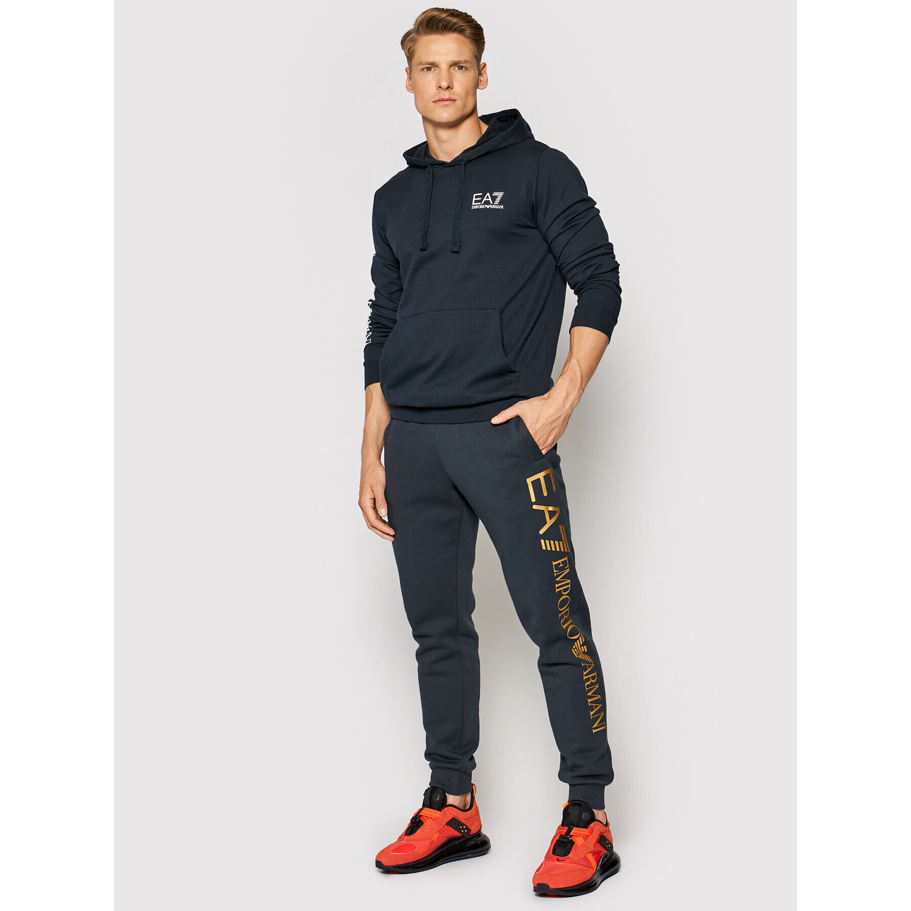 EA7 Emporio Armani Суитшърт 8NPM18 PJ05Z 0544 Тъмносин Regular Fit - Pepit.bg