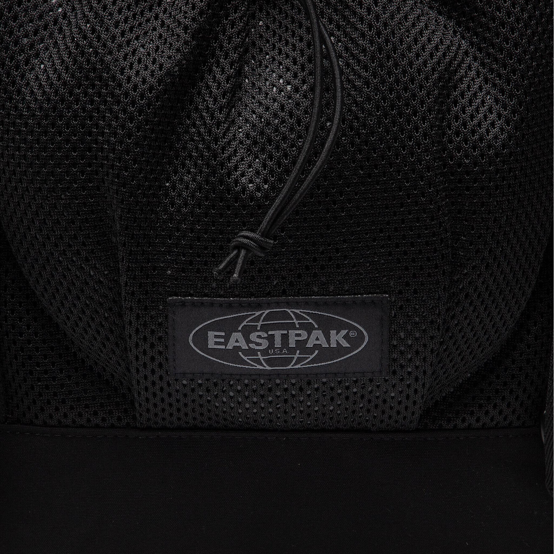 Eastpak Раница Obsten EK0A5B8VK71 Черен - Pepit.bg