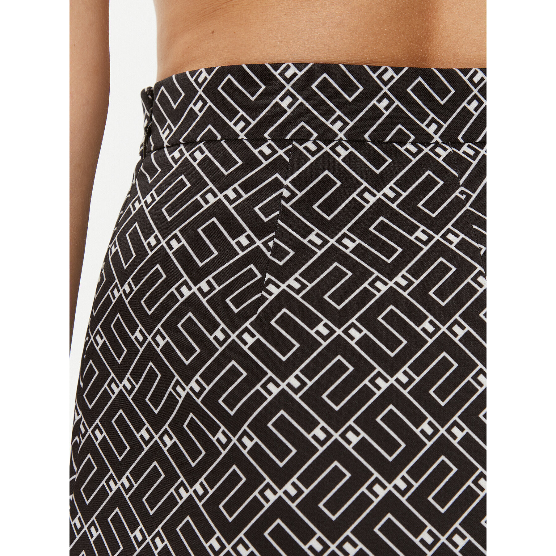 Elisabetta Franchi Мини пола GO-016-36E2-V240 Черен Regular Fit - Pepit.bg