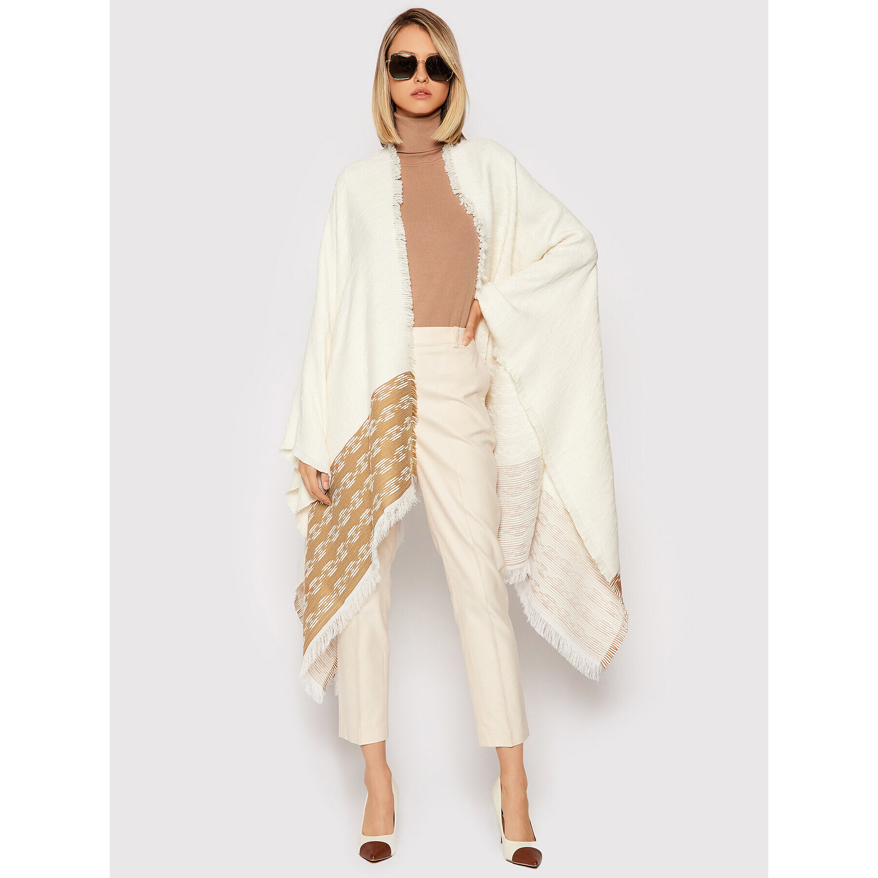 Elisabetta Franchi Пончо MT-01F-16E2-V250 Бял Regular Fit - Pepit.bg