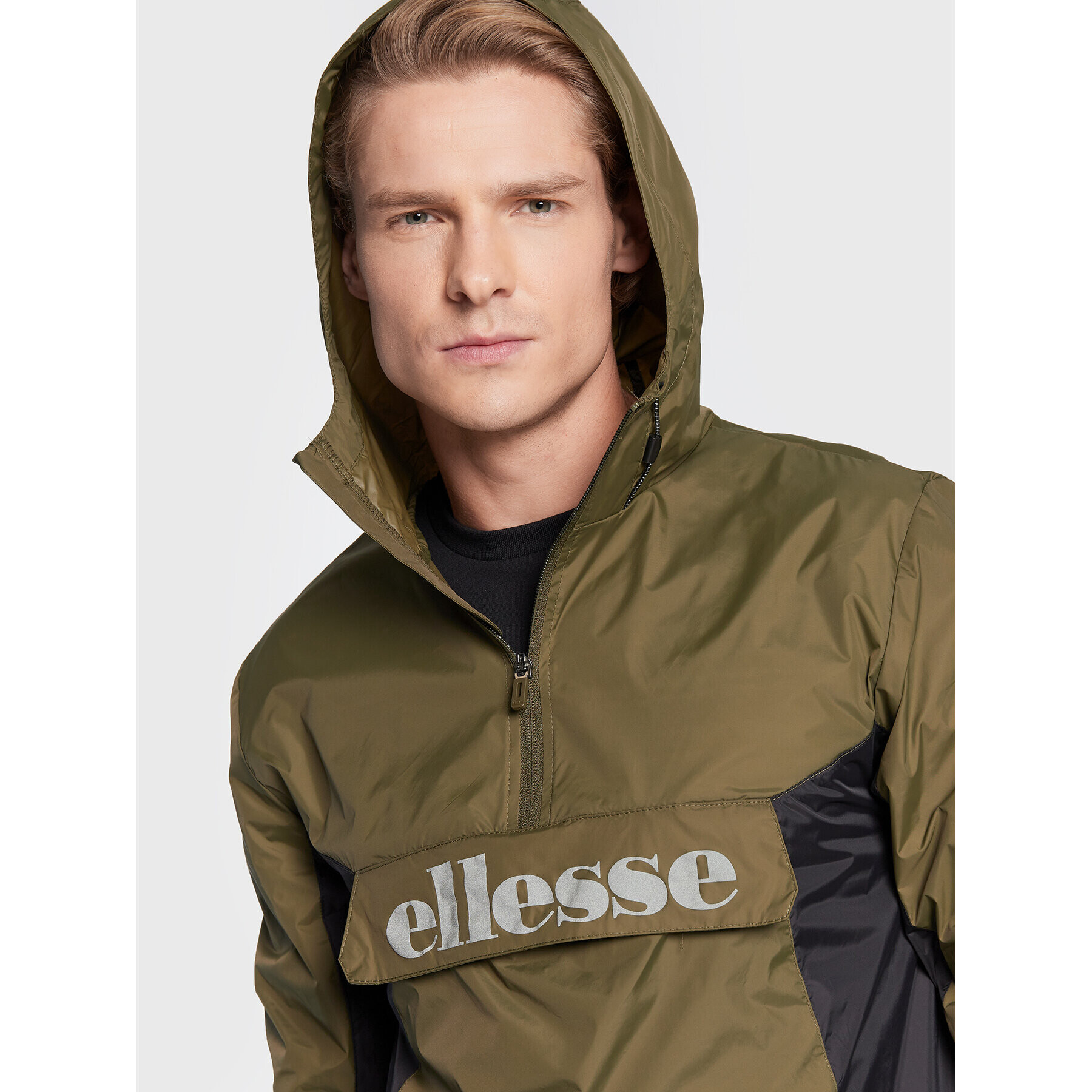 Ellesse Анорак Aceras SHK13435 Зелен Regular Fit - Pepit.bg